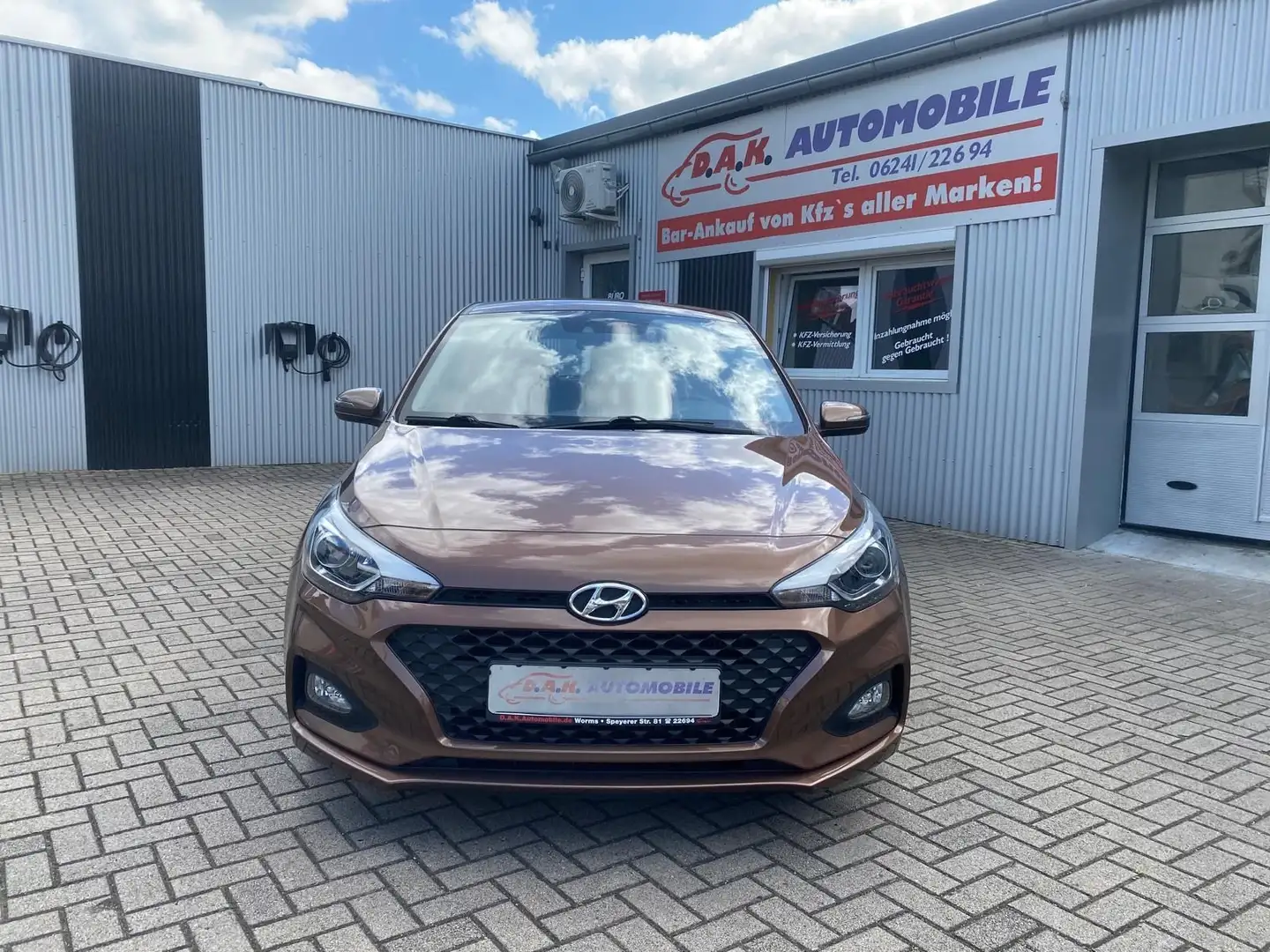Hyundai i20 YES! Plus 2.Hand+38TKM+Kamera+CarPlay+SHZ Maro - 2