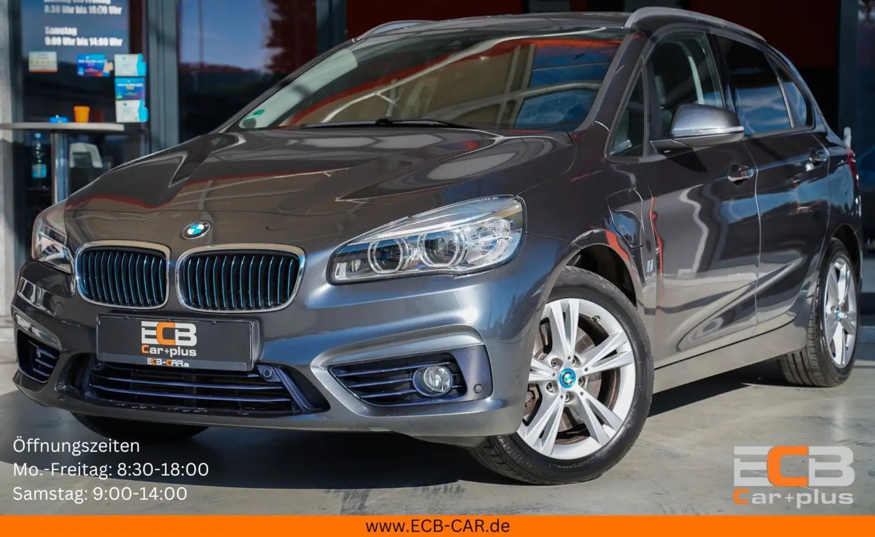 BMW 225 225xe Sport Line *2.Hand/PANO/SHZ/PDC/NAVI* Grau - 1