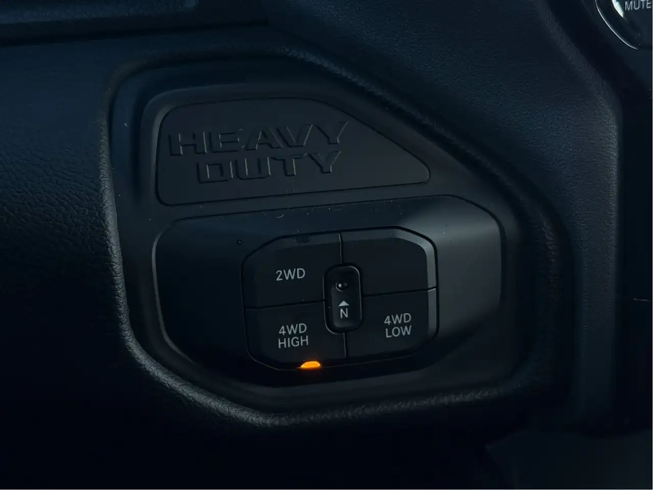 RAM 3500 снимка RAM 3500