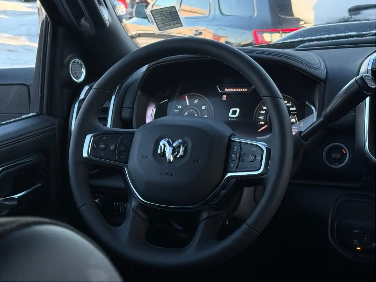 RAM 3500 снимка RAM 3500