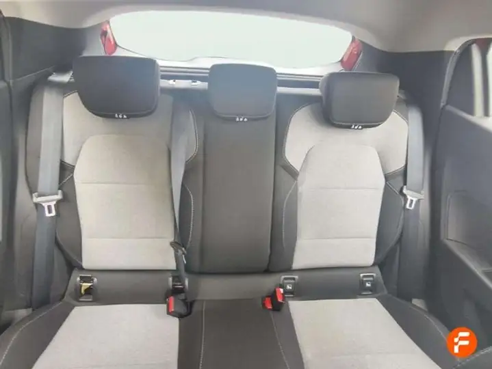 Mitsubishi Colt 2025, foto 13