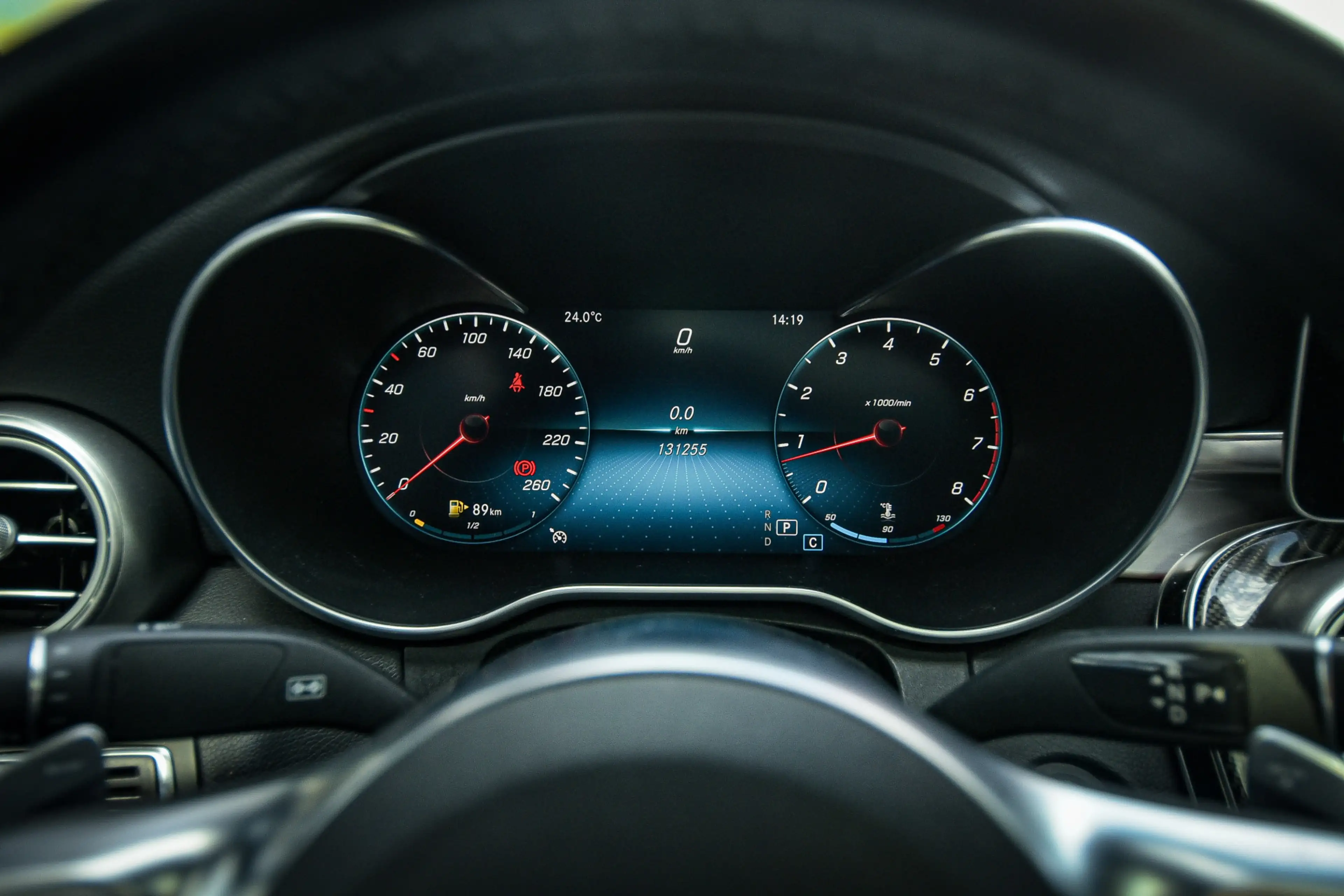 Mercedes-Benz C 300 Coupé AMG Line * Premium Plus Pack — photo 13