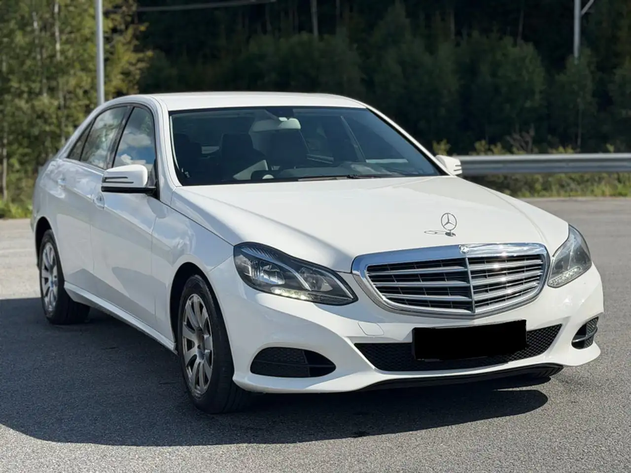 Mercedes-Benz E 200