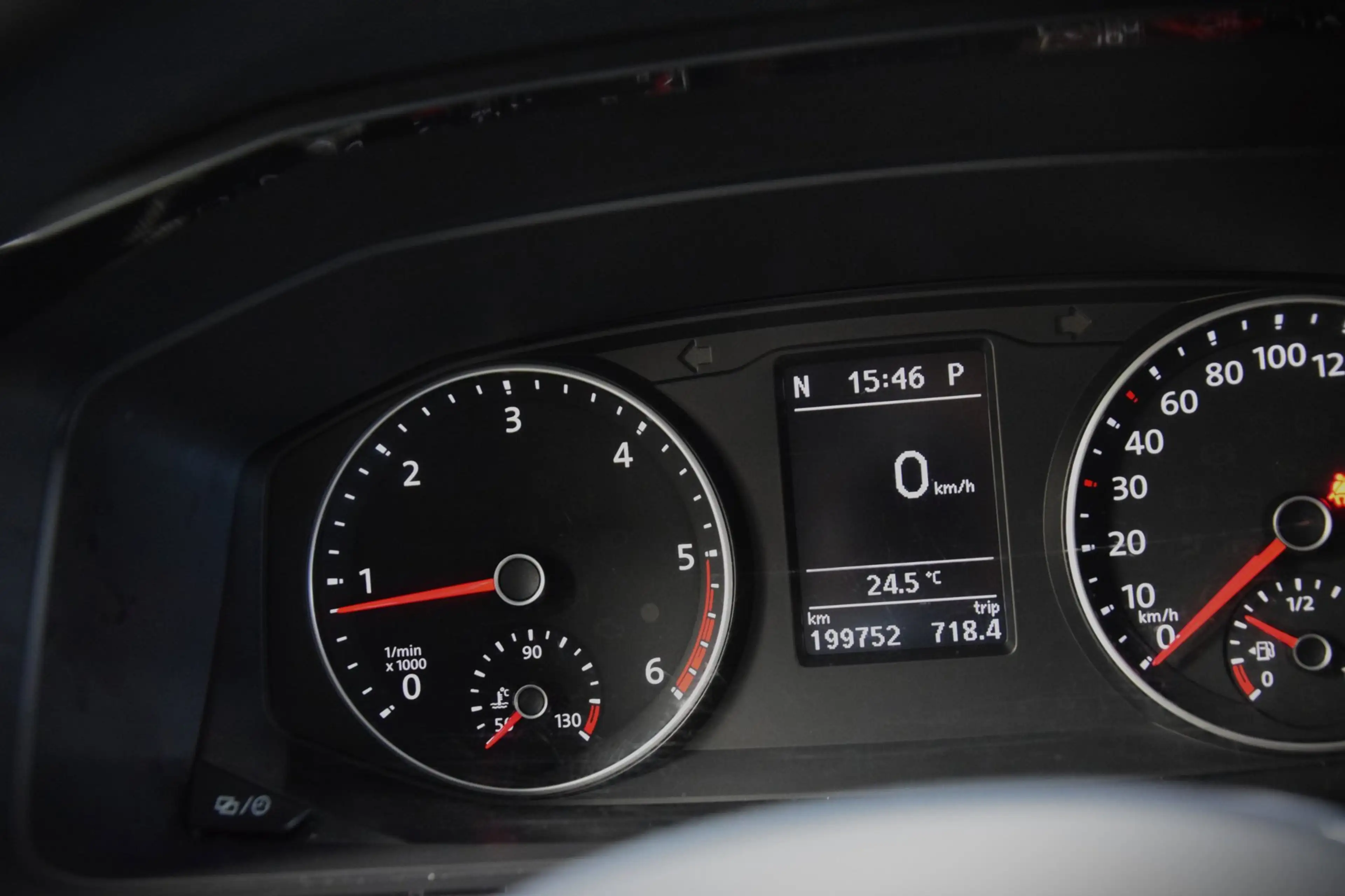 Volkswagen Transporter 2.0 TDI L2H1 DC Highline Navi|Leder|ACC|1e Eig|2x — photo 14
