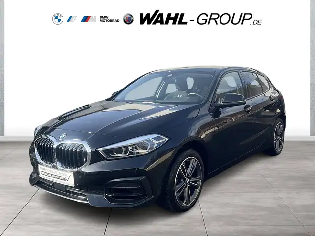 BMW 116 i SPORT LINE LC PROF LED AHK GRA PDC SHZG DAB WLAN