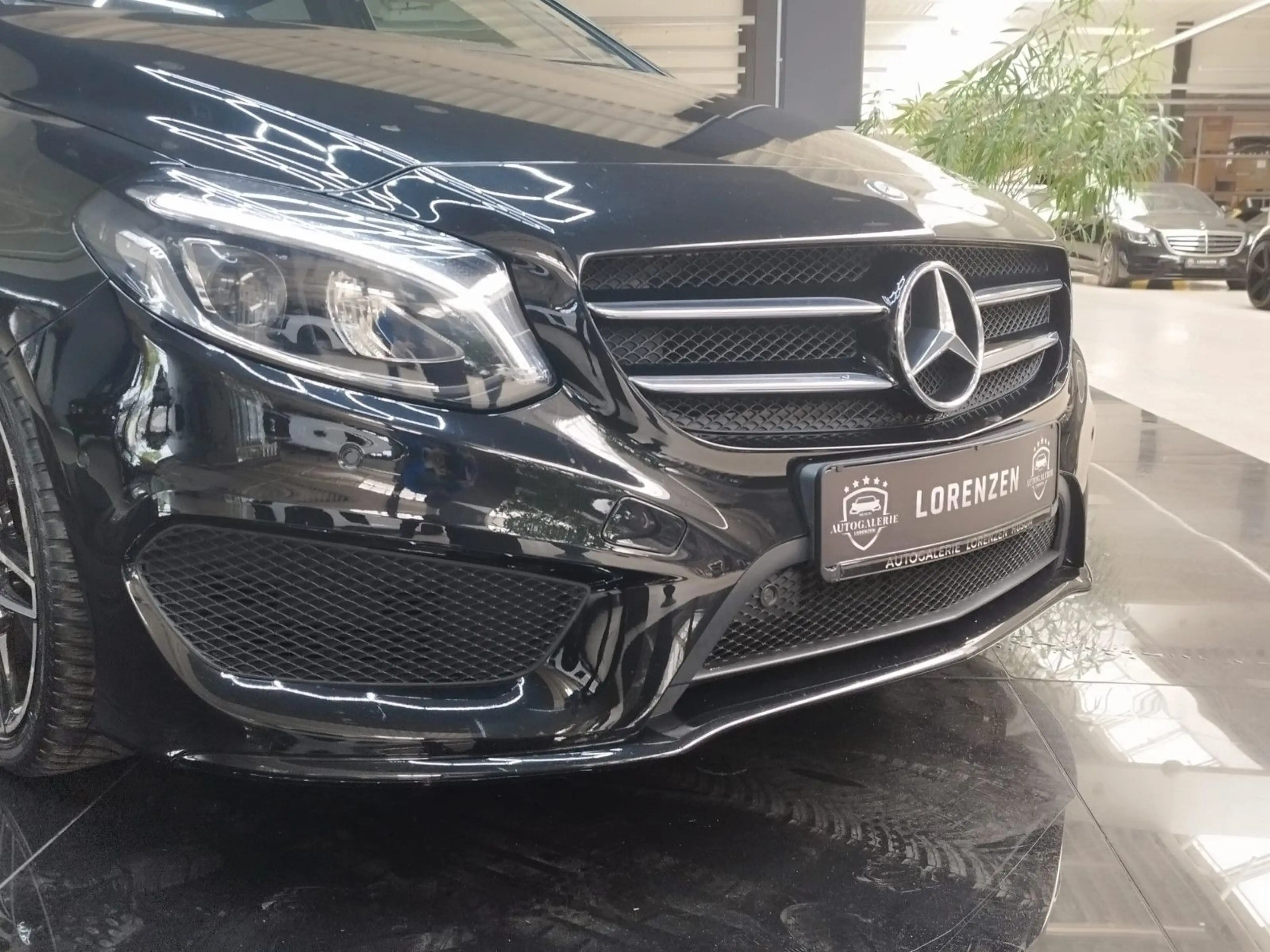 Mercedes-Benz B 220 B AMG.LINE — photo 5