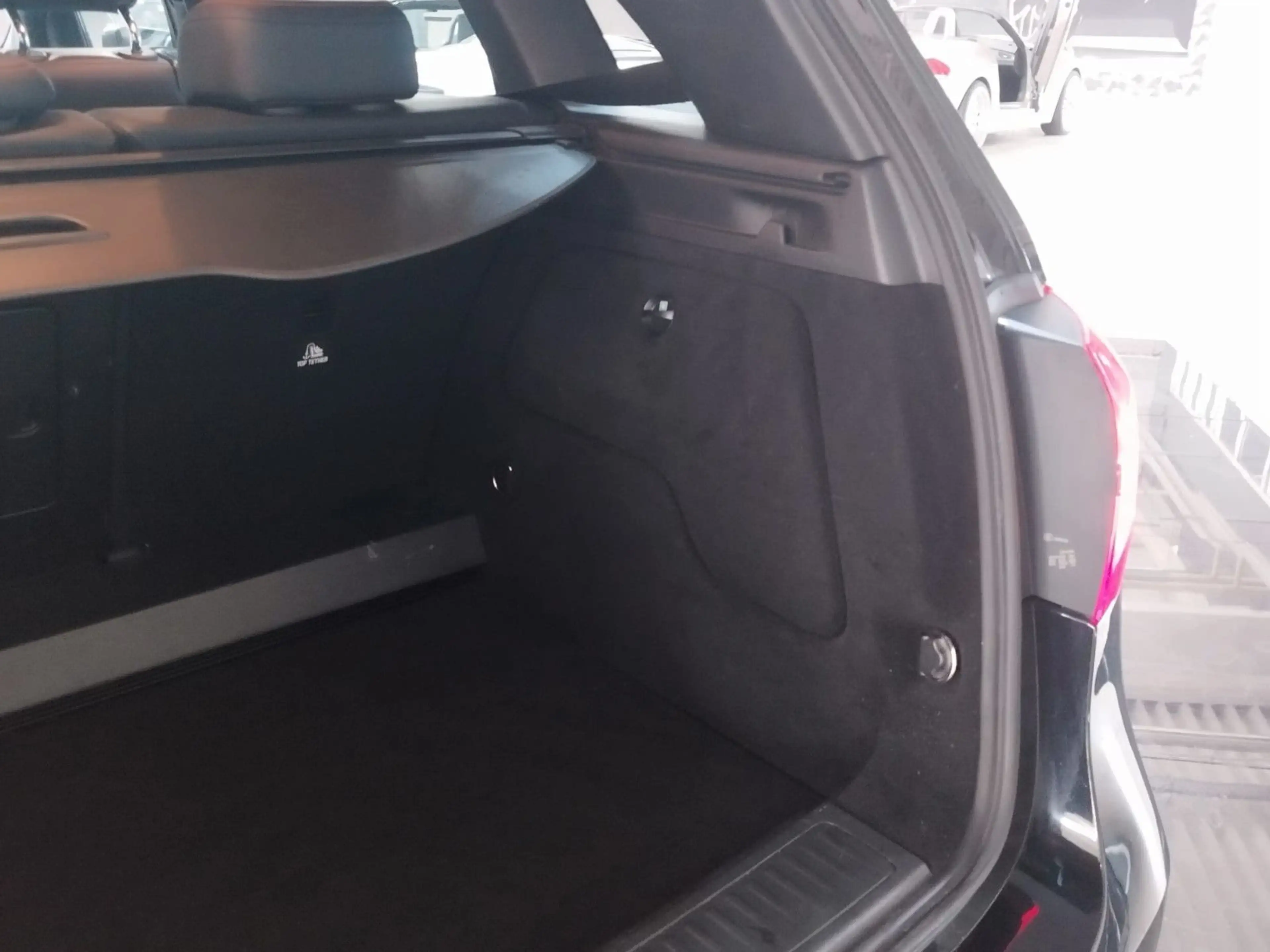 Mercedes-Benz B 220 B AMG.LINE — photo 12