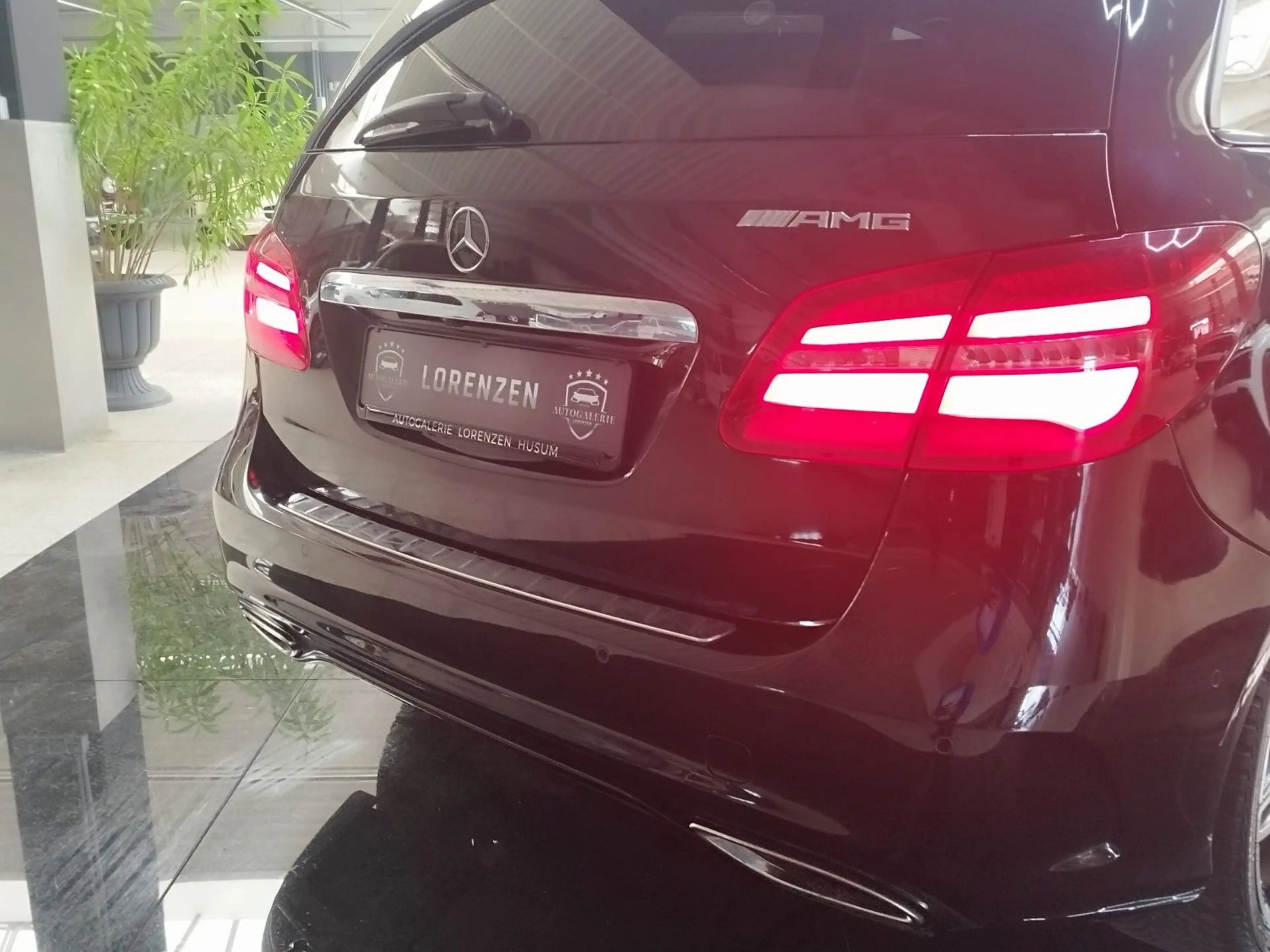 Mercedes-Benz B 220 B AMG.LINE — photo 8