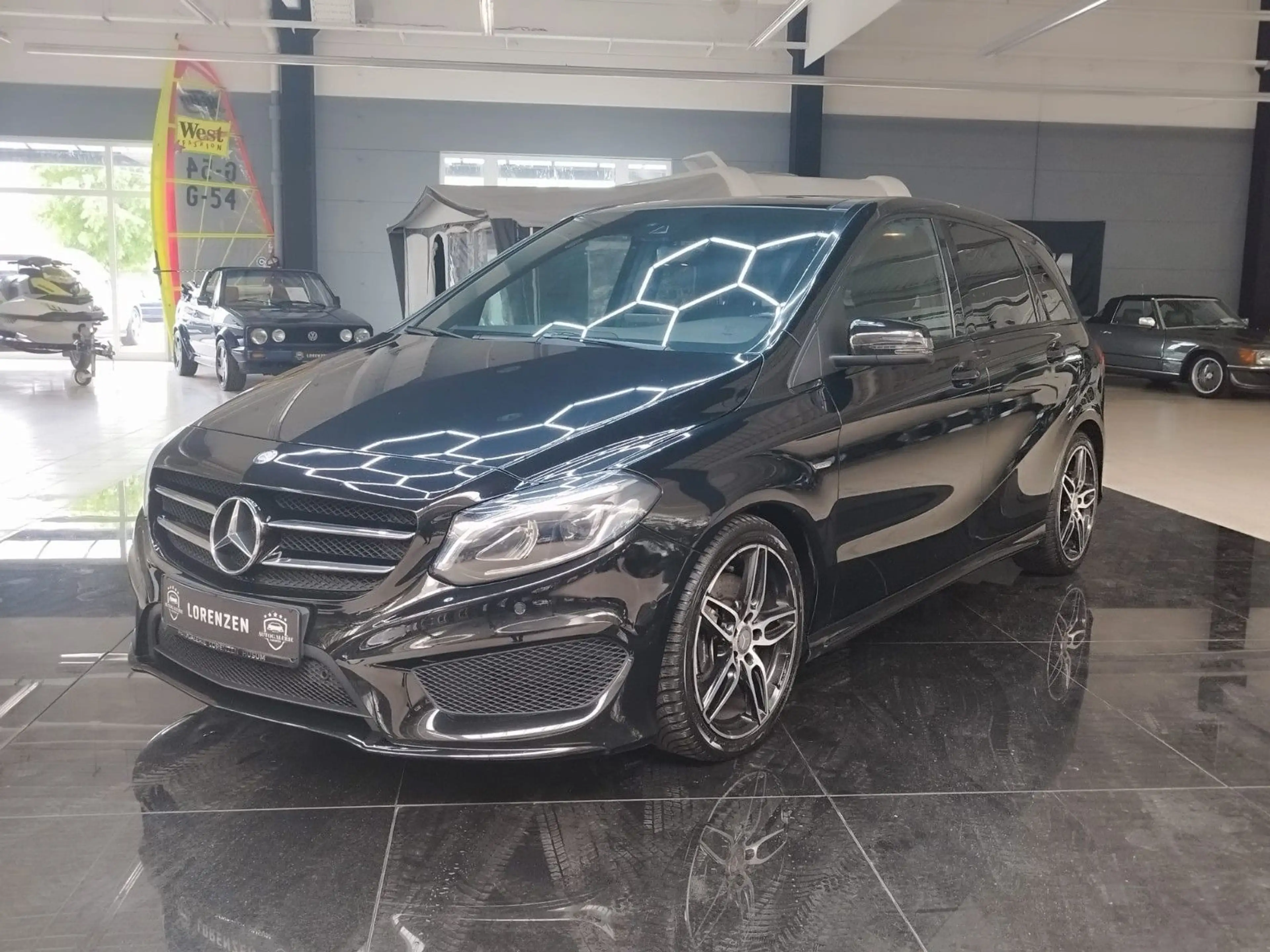 Mercedes-Benz B 220 B AMG.LINE