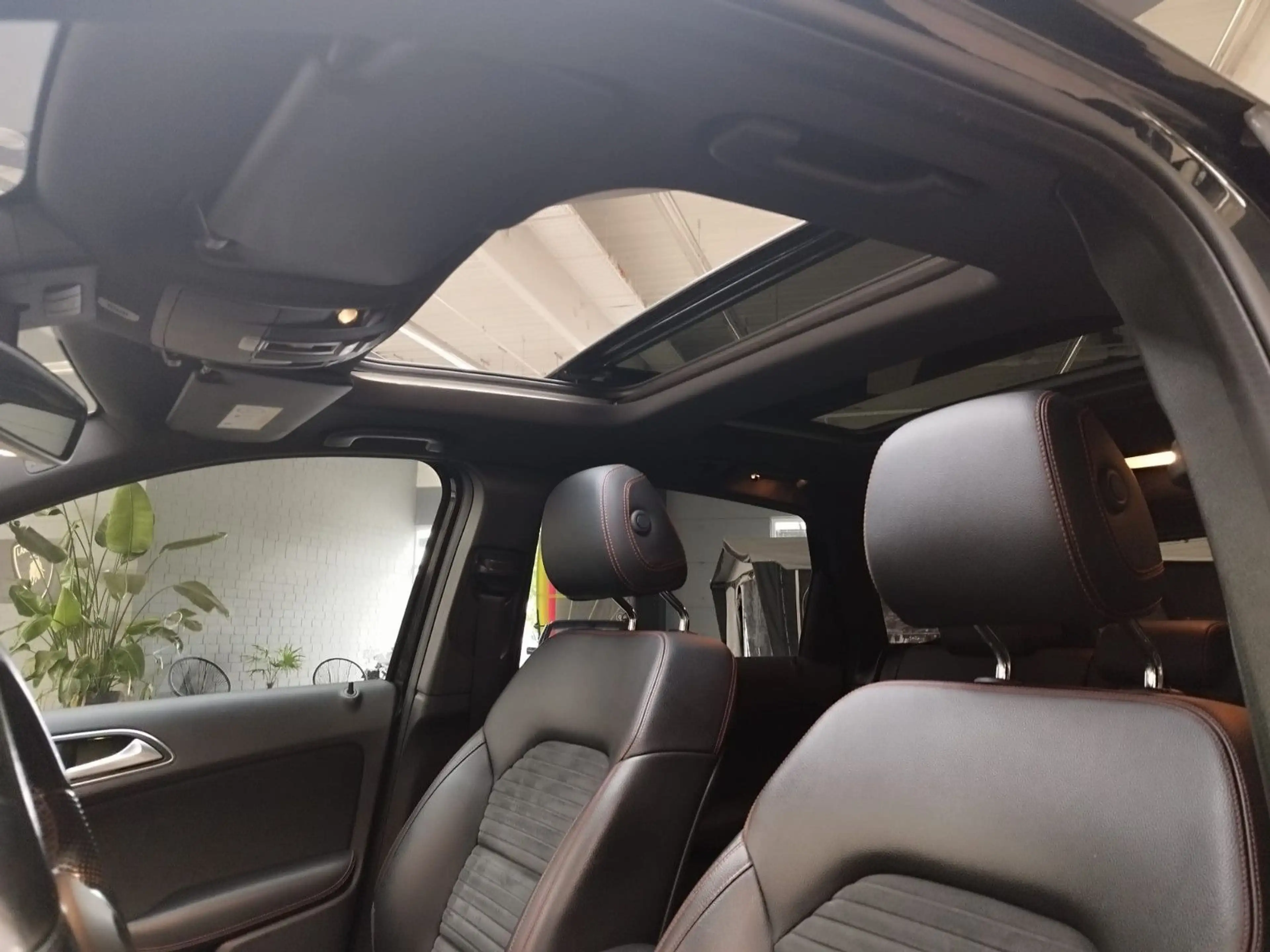 Mercedes-Benz B 220 B AMG.LINE — photo 15