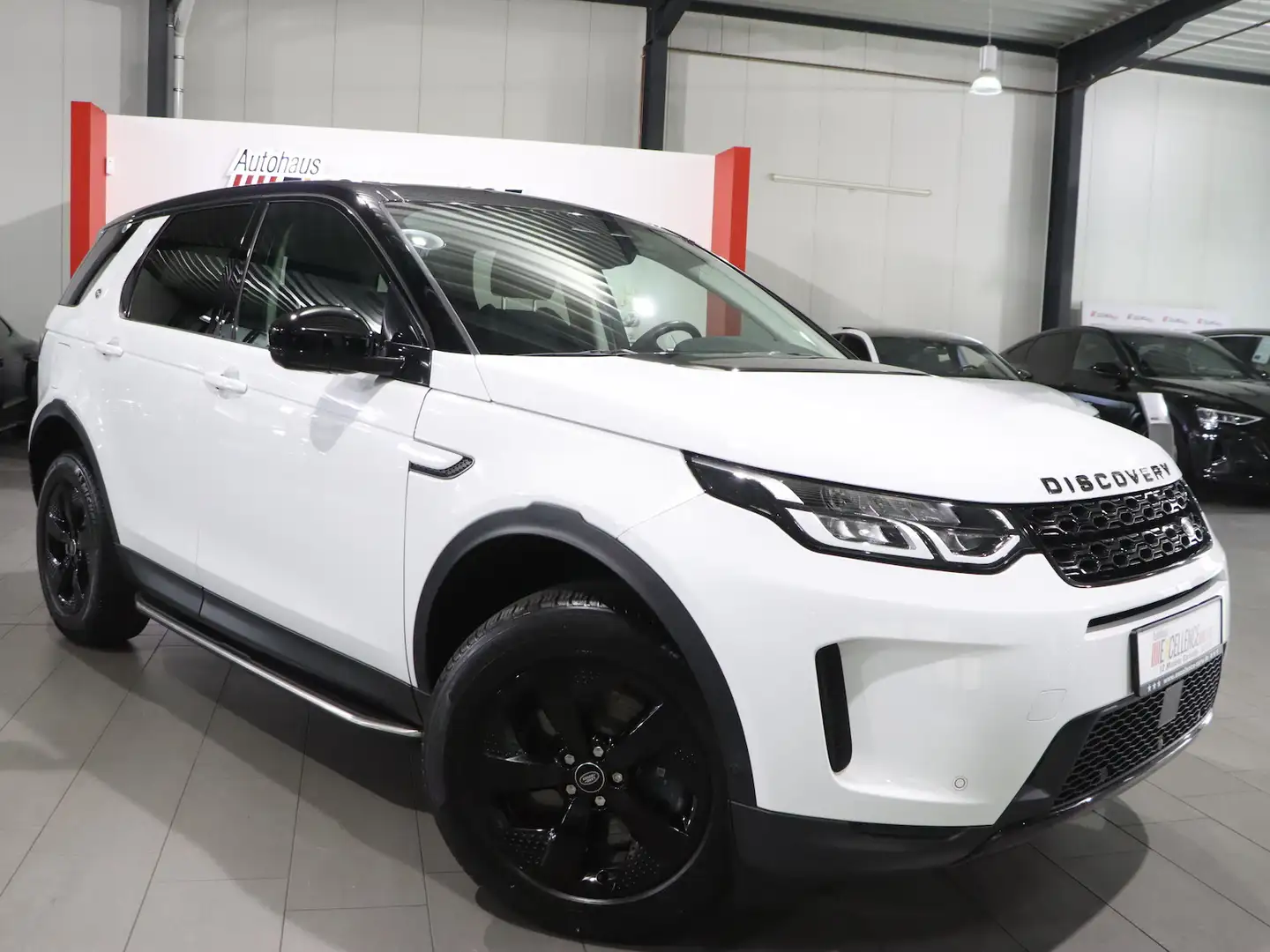 Land Rover Discovery Sport R-DYNAMIC WHITE&BLACK / 7-SITZER Weiß - 2