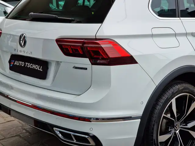 Volkswagen Tiguan view 5