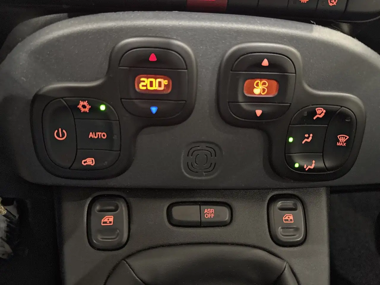 Fiat Panda 1.0 FireFly 70cv S&S Hybrid Cross, миниатюра 17