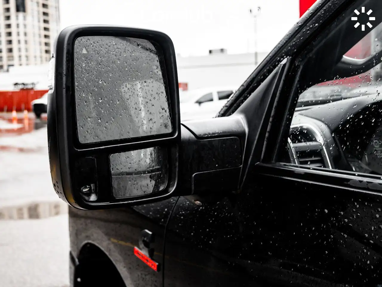 RAM 2500 снимка RAM 2500