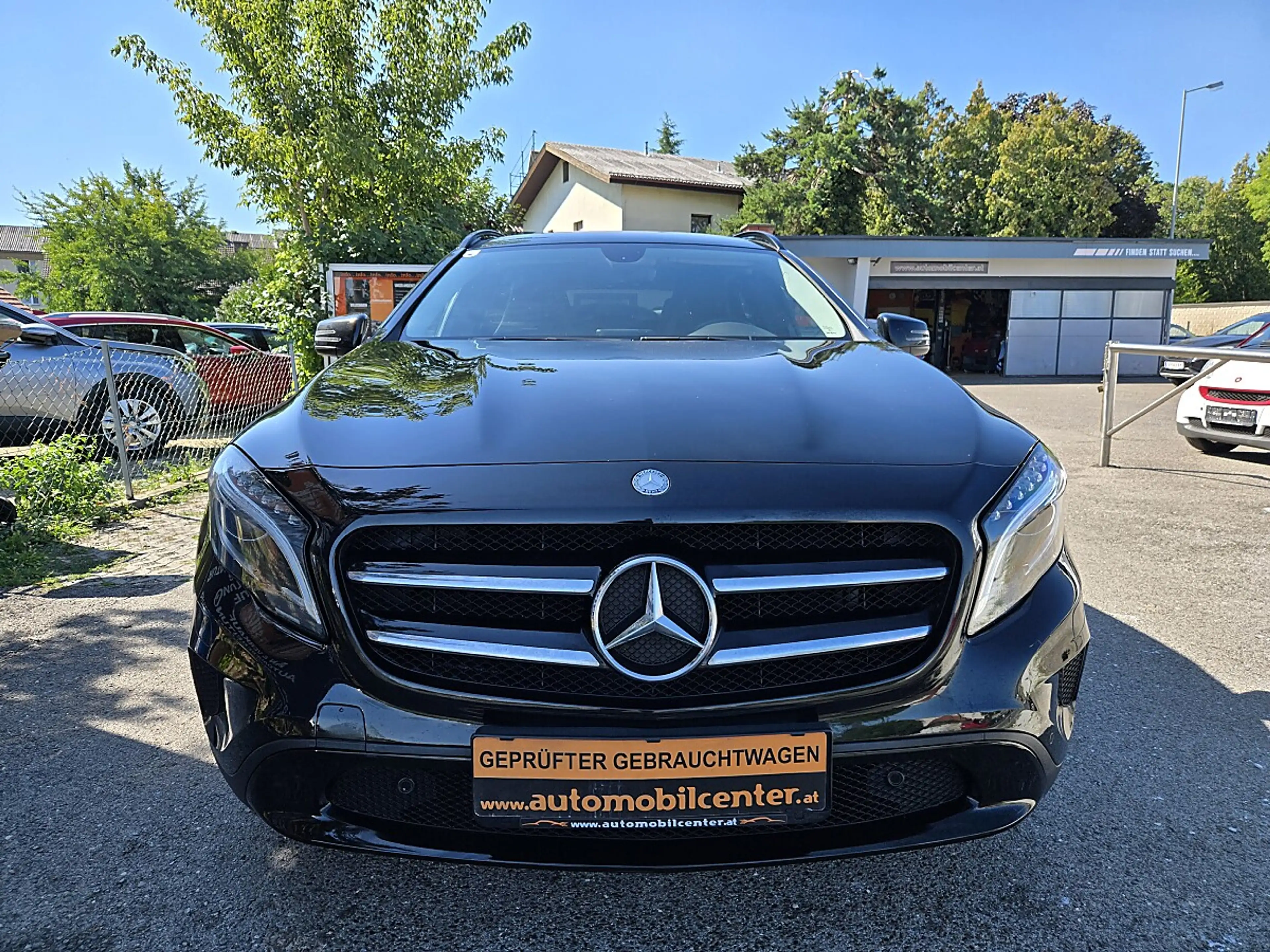 Mercedes-Benz GLA 200 CDI Edition Lifestyle — photo 2