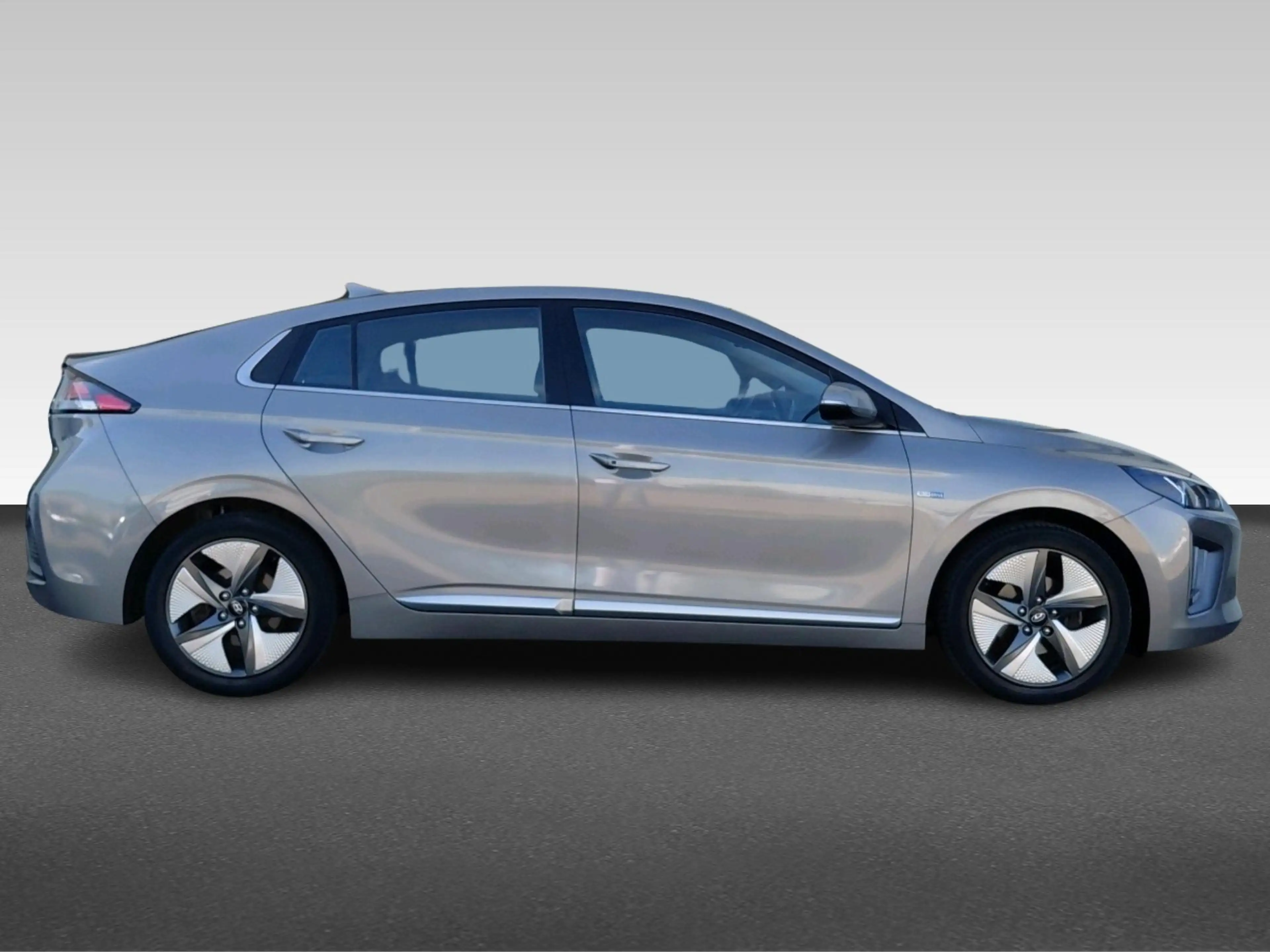 Hyundai IONIQ 1.6 GDi Comfort - Plus | Achteruitrijcamera | Airc — photo 9