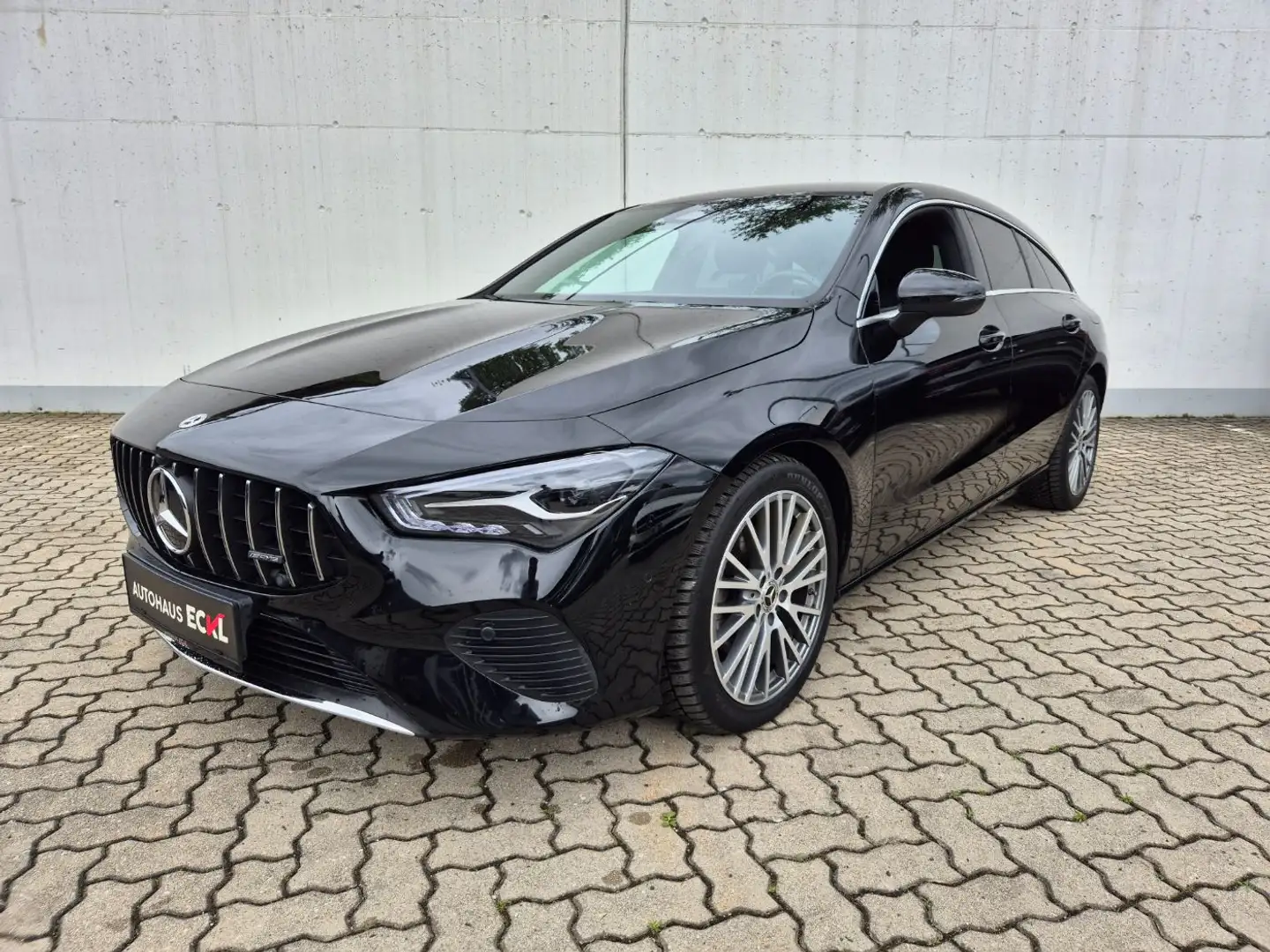 Mercedes-Benz CLA 180 d Shooting Brake Österreich-Edition Progressive Schwarz - 2