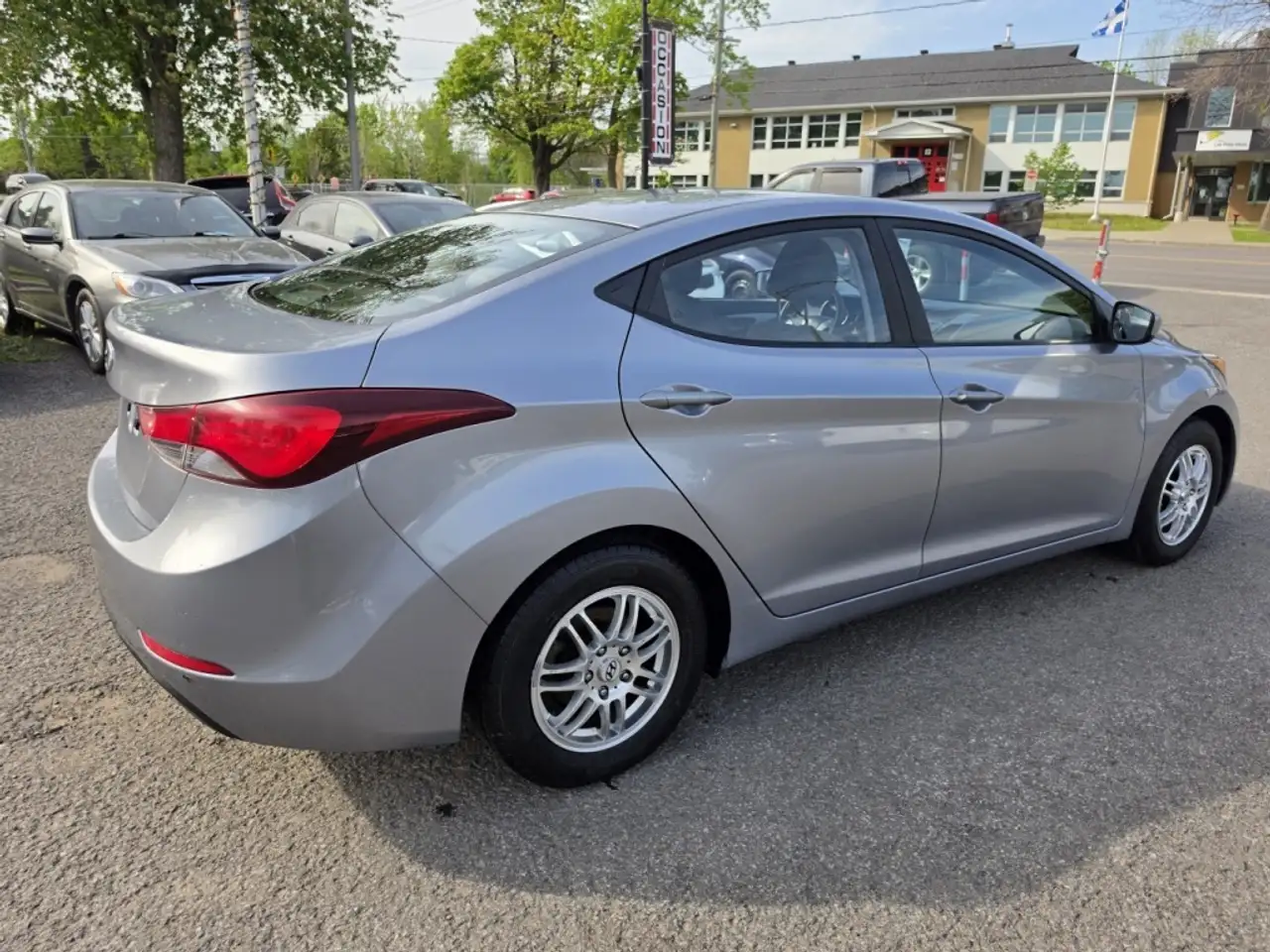Hyundai ELANTRA снимка Hyundai ELANTRA