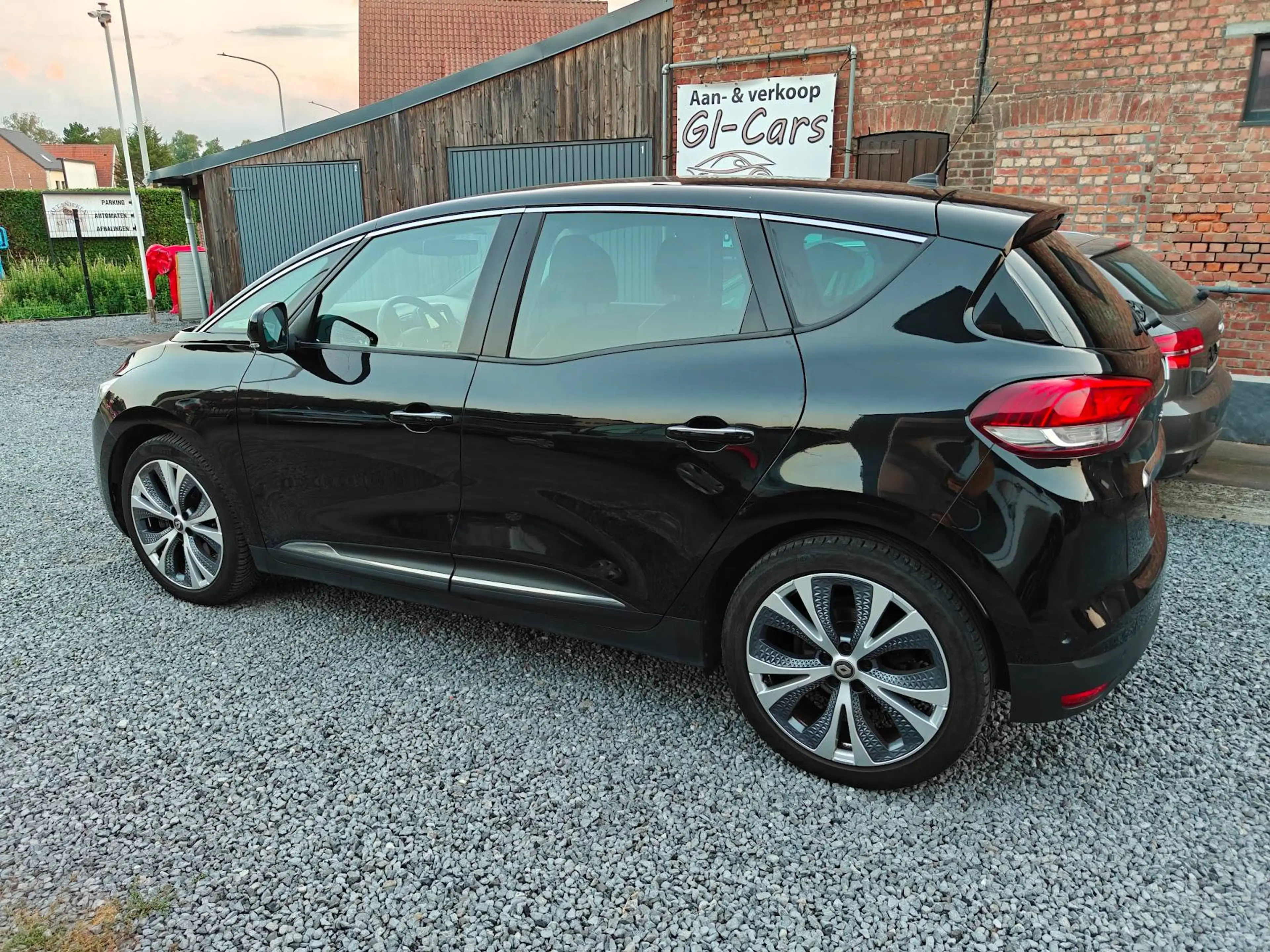 Renault Scenic Scenic 1.33 TCe Intens GPF (EU6.2)