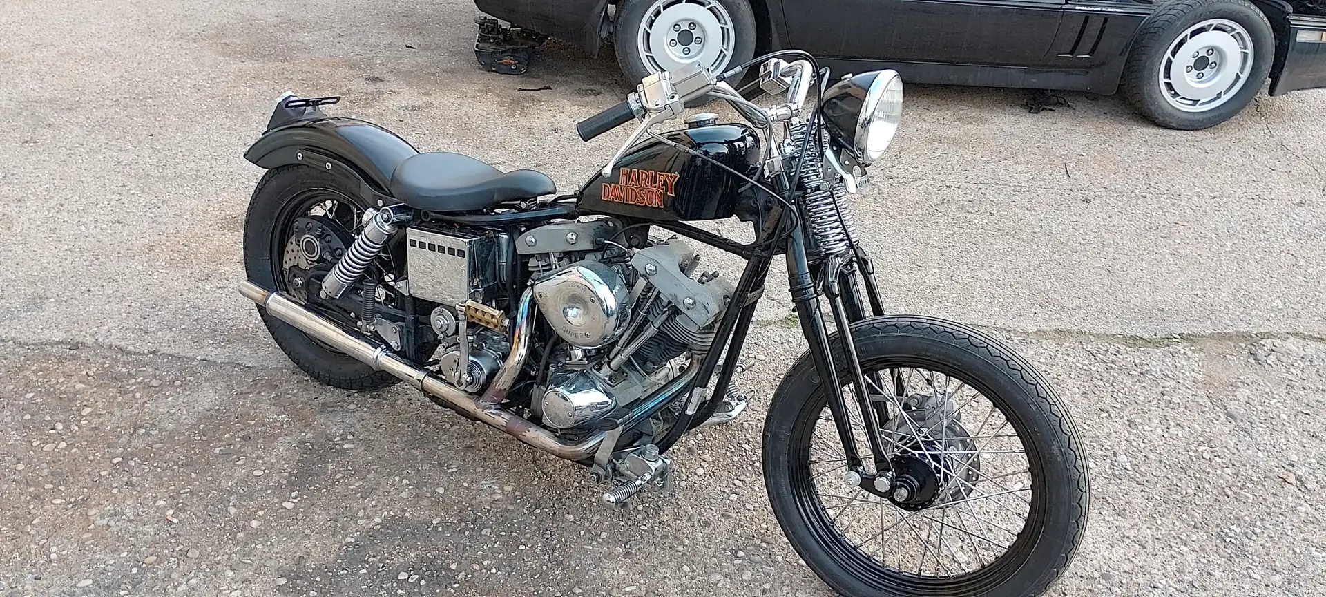 Harley-Davidson Low Rider FXE Negru - 2