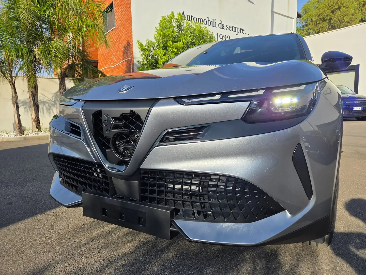 Alfa Romeo Junior Junior 1.2 ibrida Speciale 145cv edct6 Grau - 2