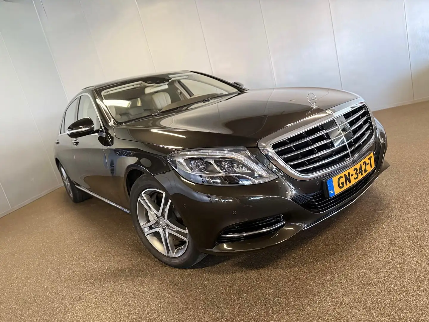 Mercedes-Benz S 500 Plug In Hybrid Lang-PANORAMA-SOUND-HEAD UP-MEMORY- Brun - 2