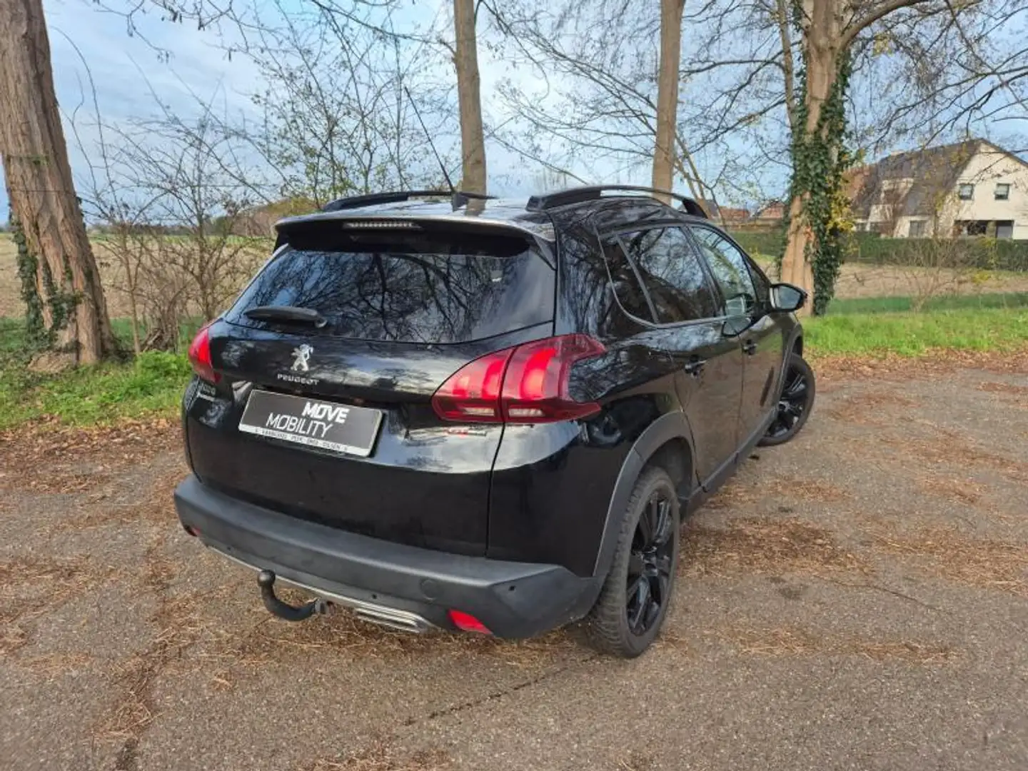 Peugeot 2008 GT Line Noir - 2