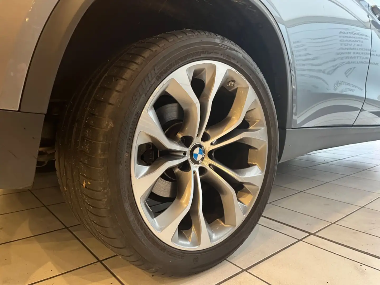 BMW X5 xDrive30d * Xenon*1.HAND Grijs - 2