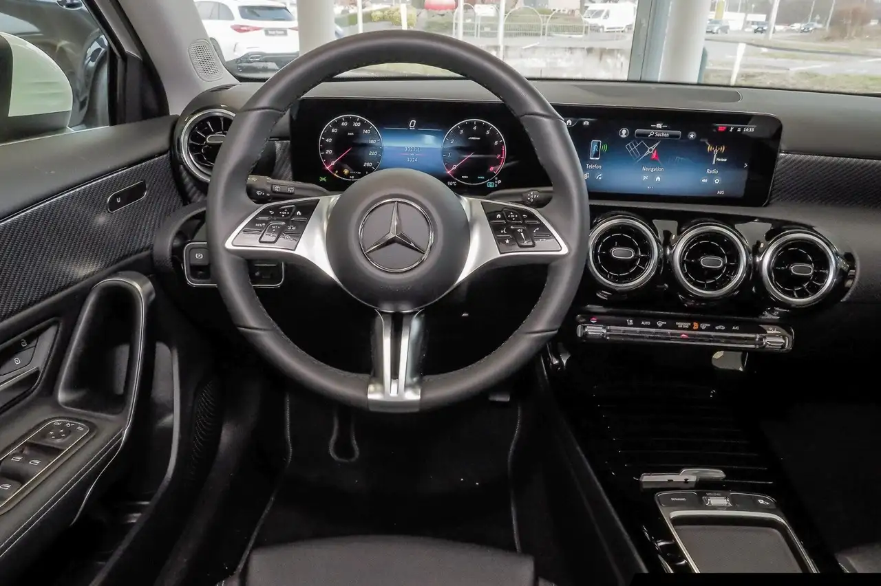 Mercedes-Benz A 180 A 180 Progressive 7G/Kamera/Navi/LED/Totwinkel 12