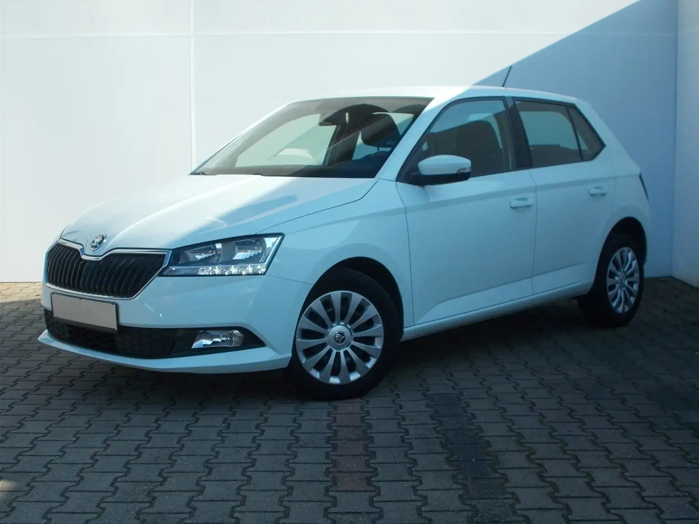 Skoda Fabia Limo Activ im TOP Zustand !!! Weiß - 2