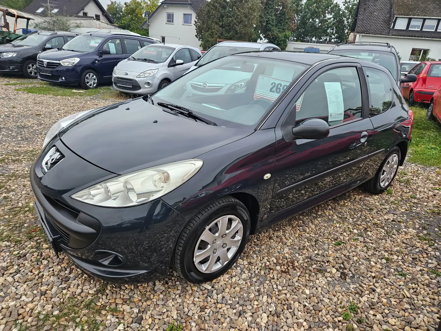 Peugeot 206 Basis Grau - 1