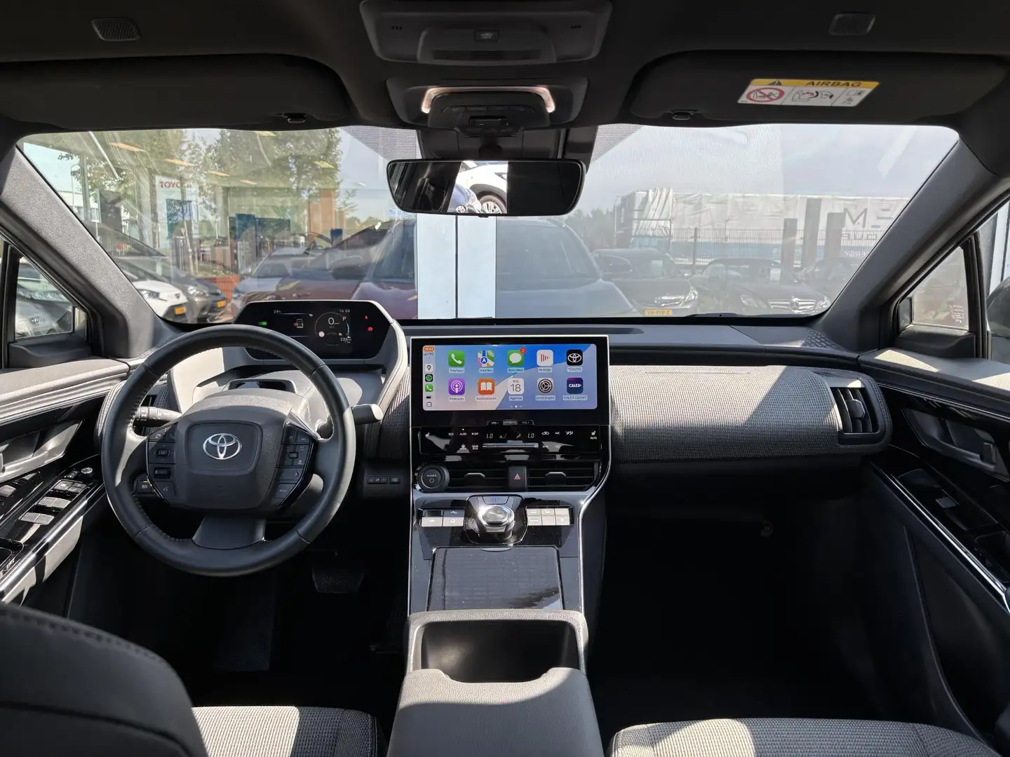 Toyota bZ4X Launch Edition 71 kWh | BTW auto | 360° Camera | S Grijs - 2