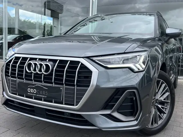 Audi Q3 S-LINE 35 TDI 150CV / LED Matrix / Cuir Sport / Cockpit / Gps / Camera / CarPlay / Cruise / Angles Morts / Lane Assist /