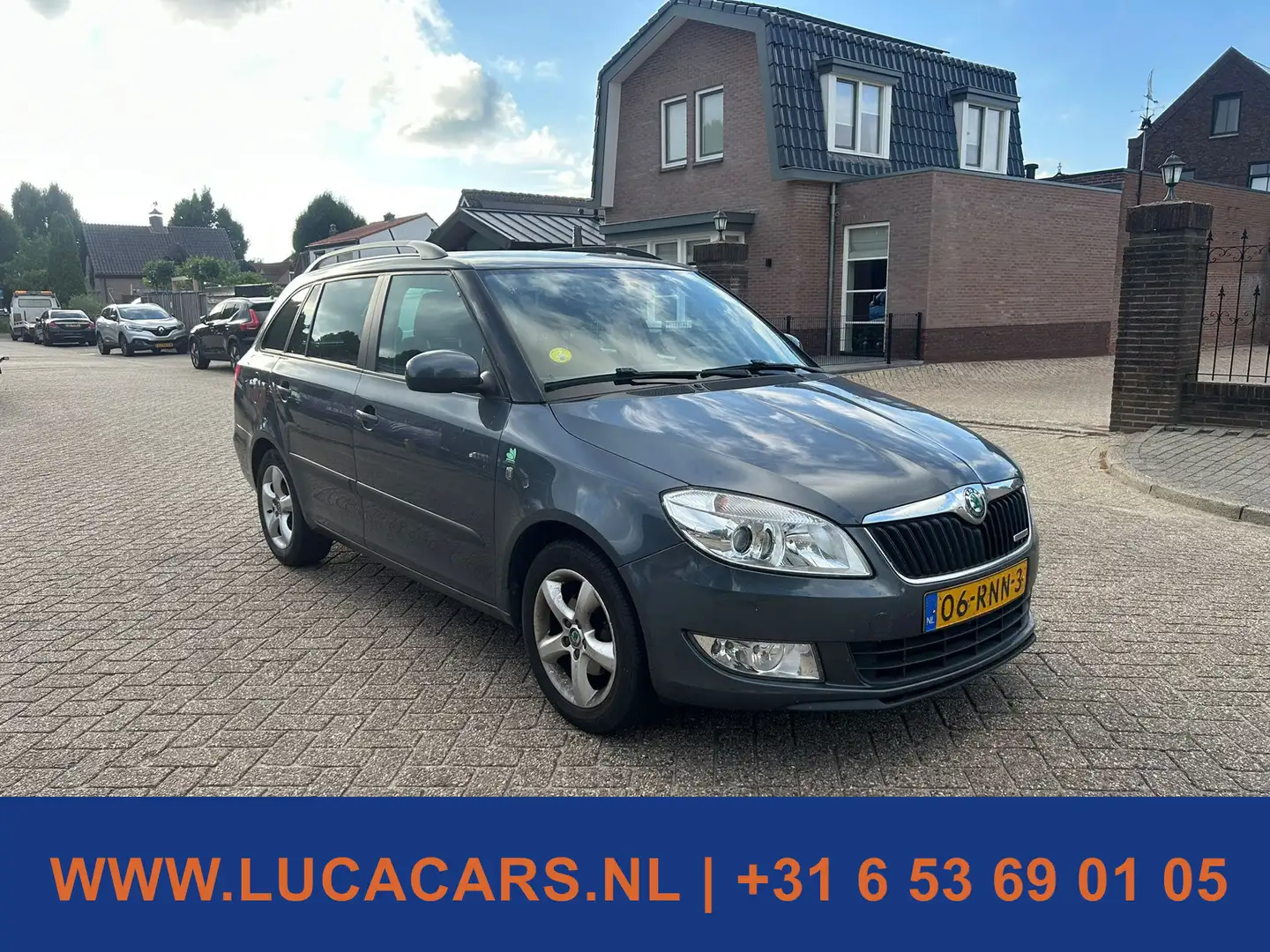 Skoda Fabia Combi 1.2 TDI Greenline Gris - 2