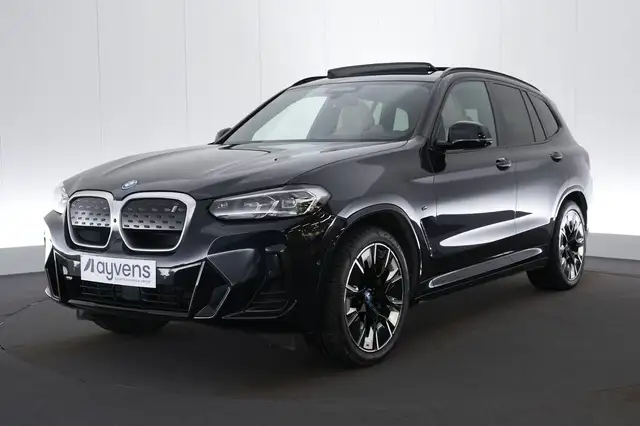BMW iX3 80 kWh Impressive LEDER/CUIR LED GPS PDC 360°CAM P