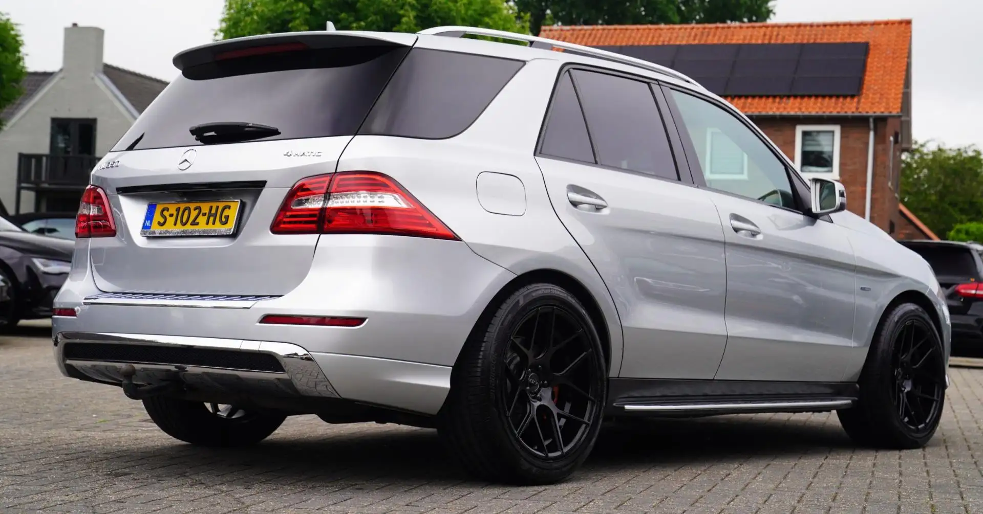 Mercedes-Benz ML 350 M-klasse | 4MATIC | AMG Pakket | Camera | Schuifda Grigio - 2