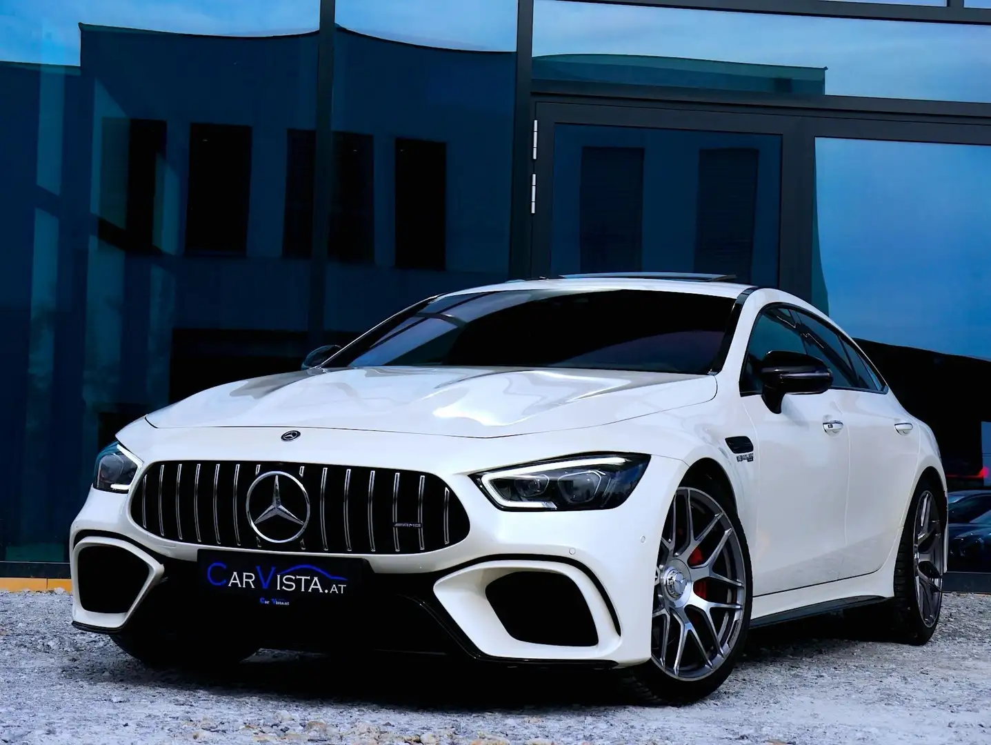 Mercedes-Benz AMG GT 63 4MATIC+ Aut. Weiß - 1