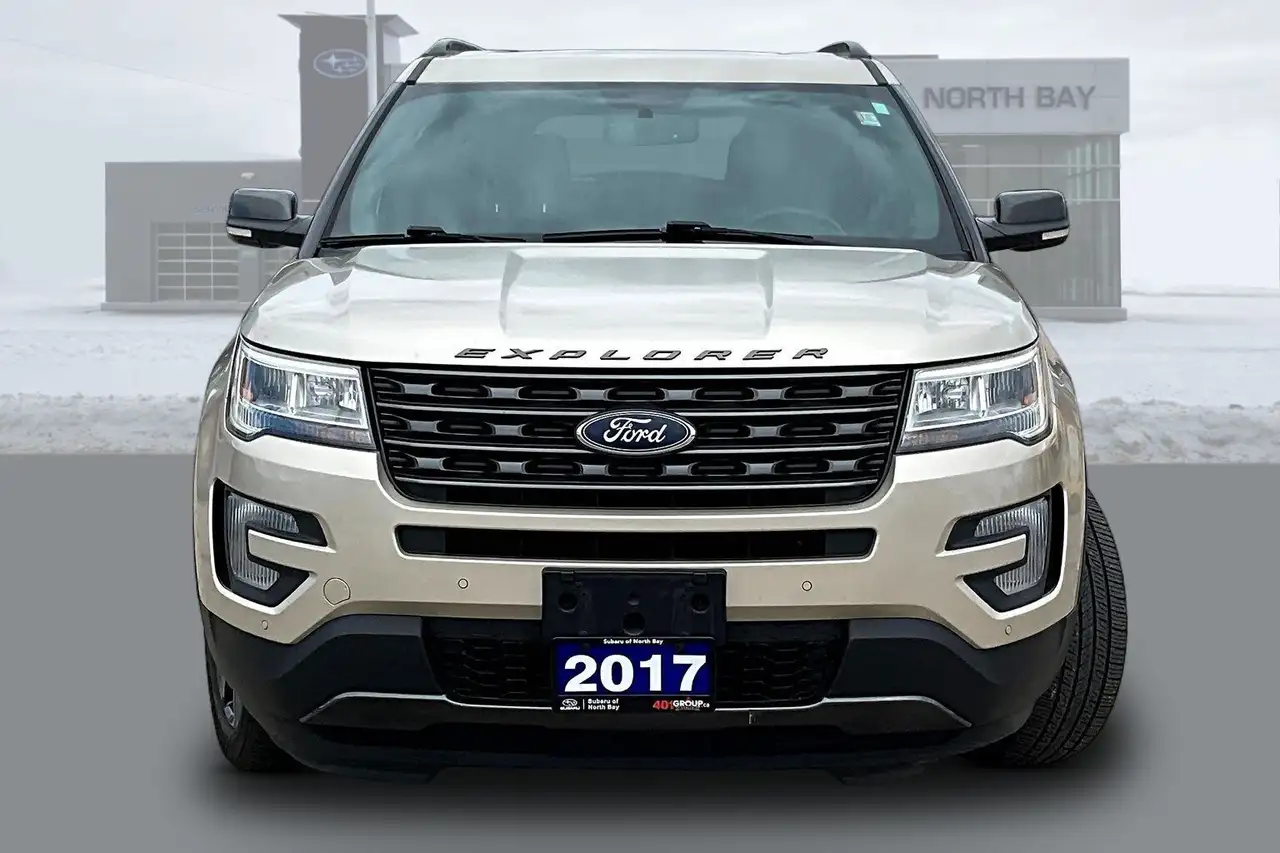 Ford Explorer photo Ford Explorer