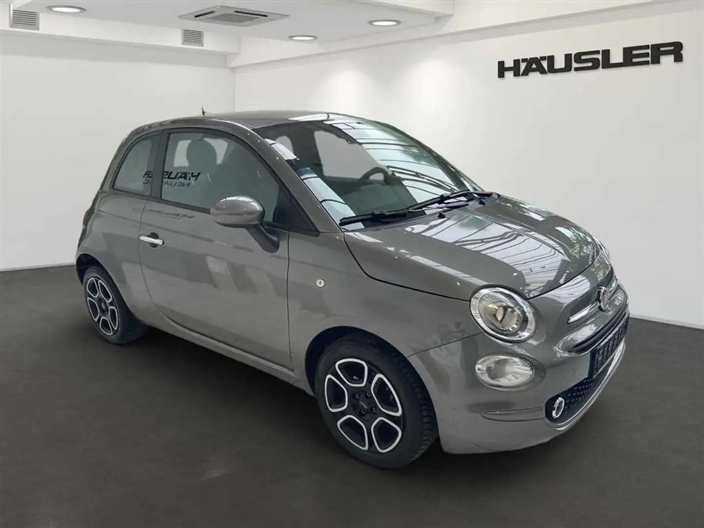 Fiat 500 CLUB *Klimaautomatik* *PDC* *CarPlay* *Tempomat* * Grijs - 2