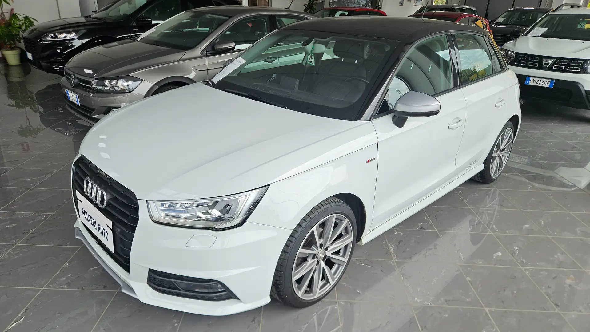 Audi A1 A1 1.0 TFSI 95 CV Ultra Design Wit - 1
