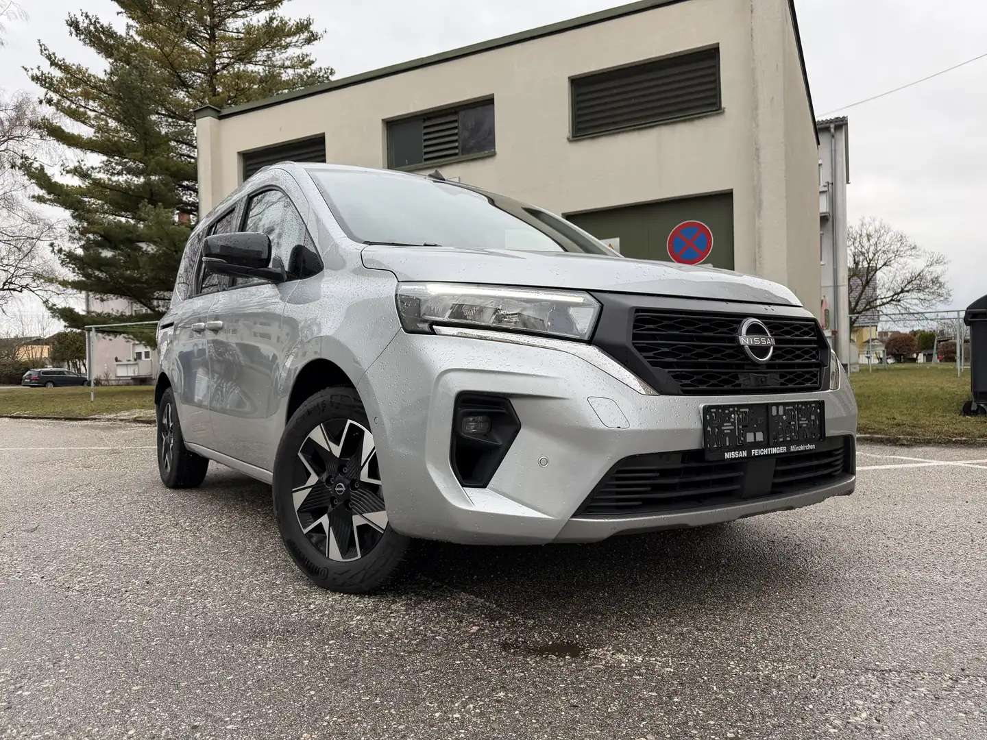 Nissan Townstar Tekna L1 2,0t DIG-T 130 Silber - 1