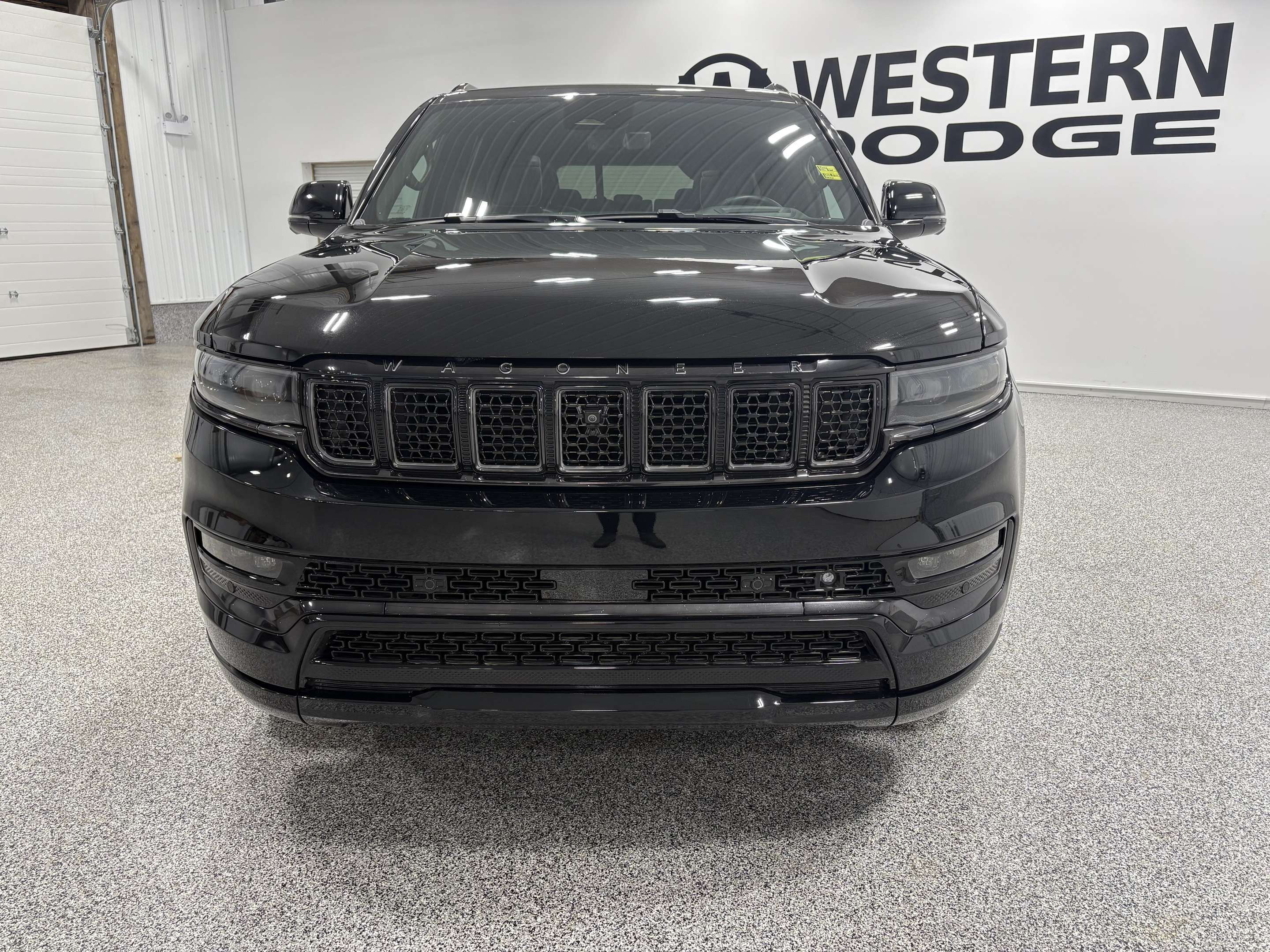 2023 Jeep Grand Wagoneer L