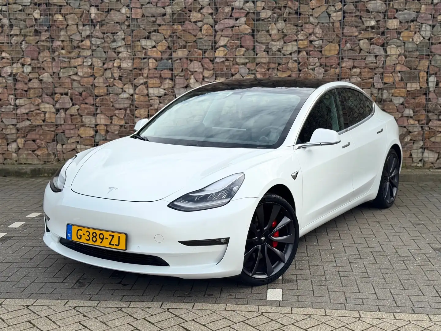 Tesla Model 3 Performance AWD 75 kWh 340kw Dual Motor Weiß - 1
