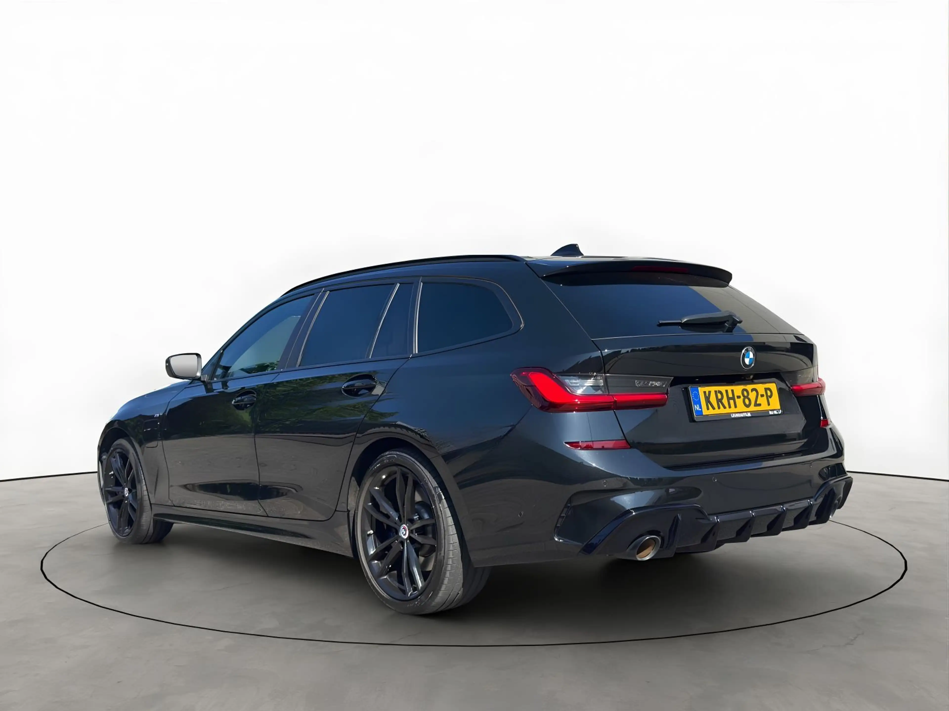 BMW 330 3-serie Touring 330E 292PK M-Sport Shadow Dode-Hoe — photo 3