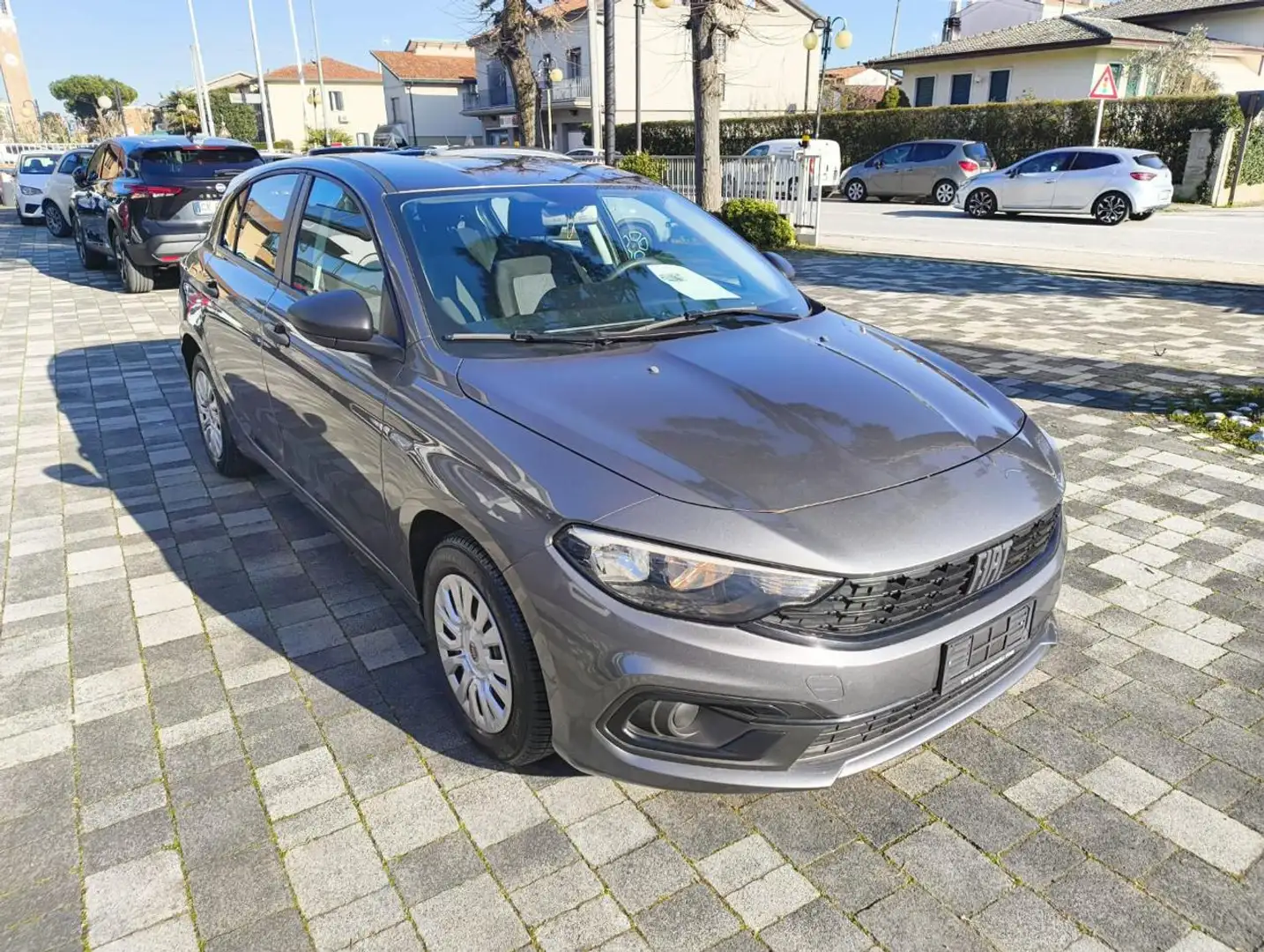 Fiat Tipo 1.4 95CV 5 porte Pop #Bluetooth Gris - 2