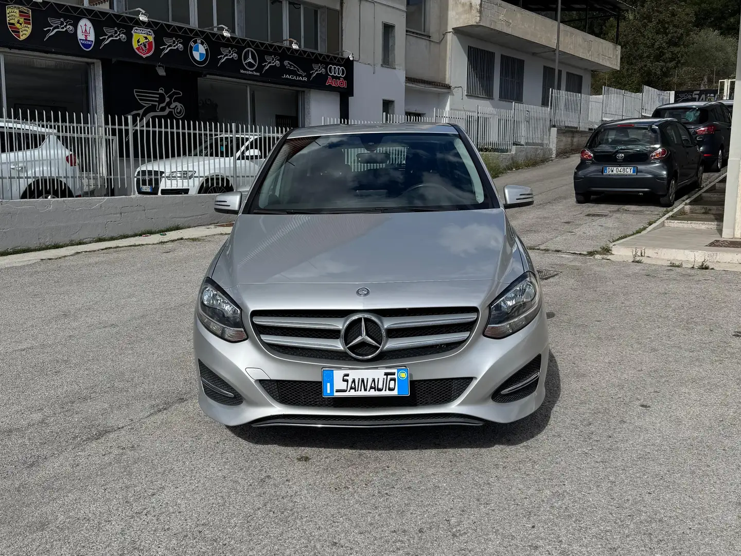 Mercedes-Benz B 160 Classe B 160d Premium GARANZIA 24 MESI Zilver - 2