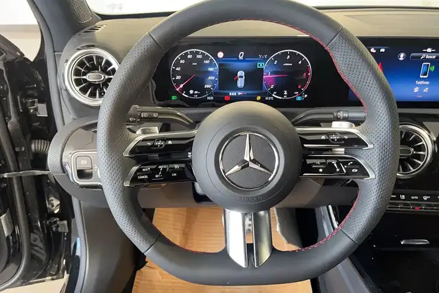 Mercedes-Benz A-Class view 19