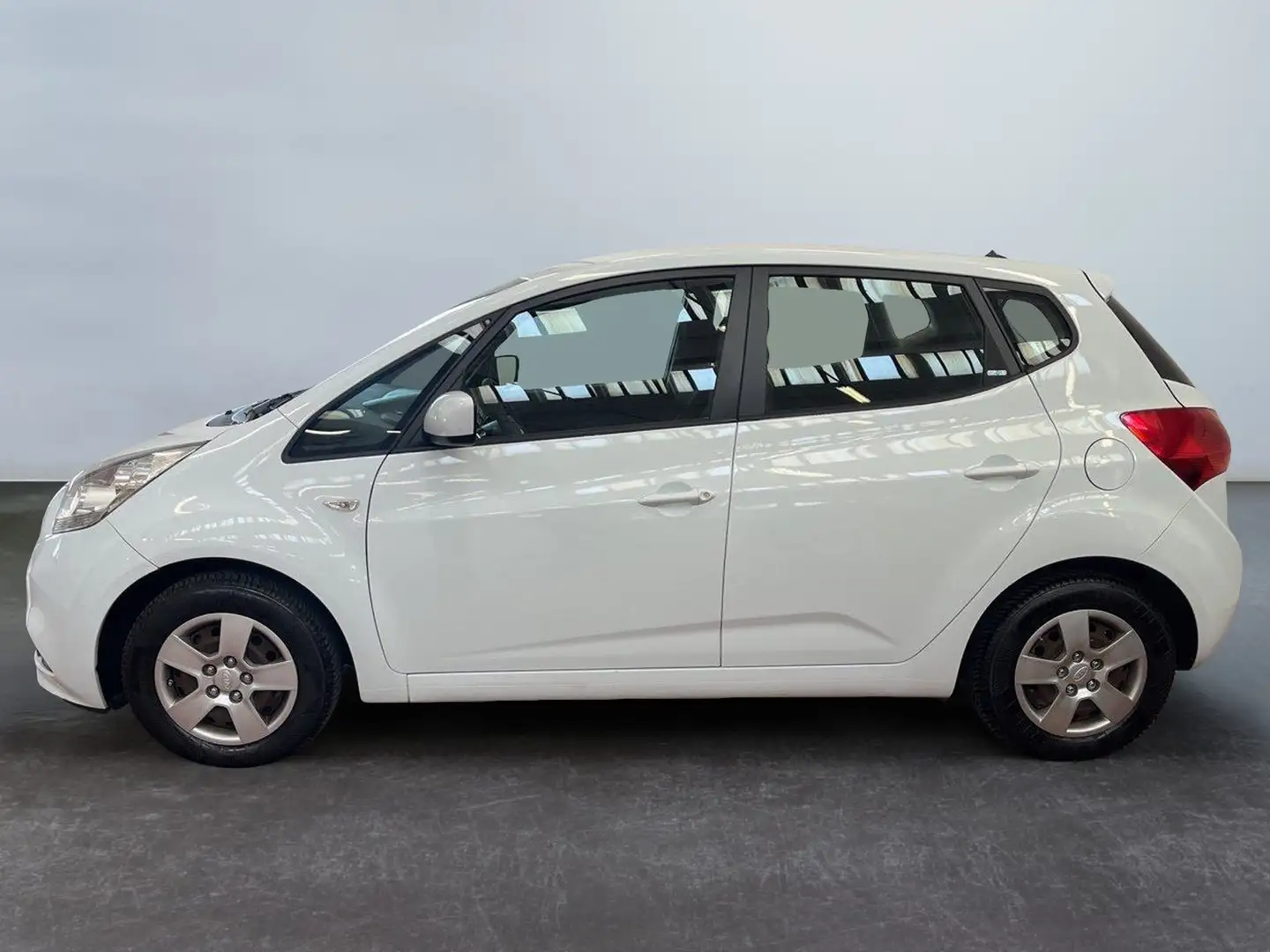 Kia Venga 1.4 CRDi 90CV Cool Blanc - 2