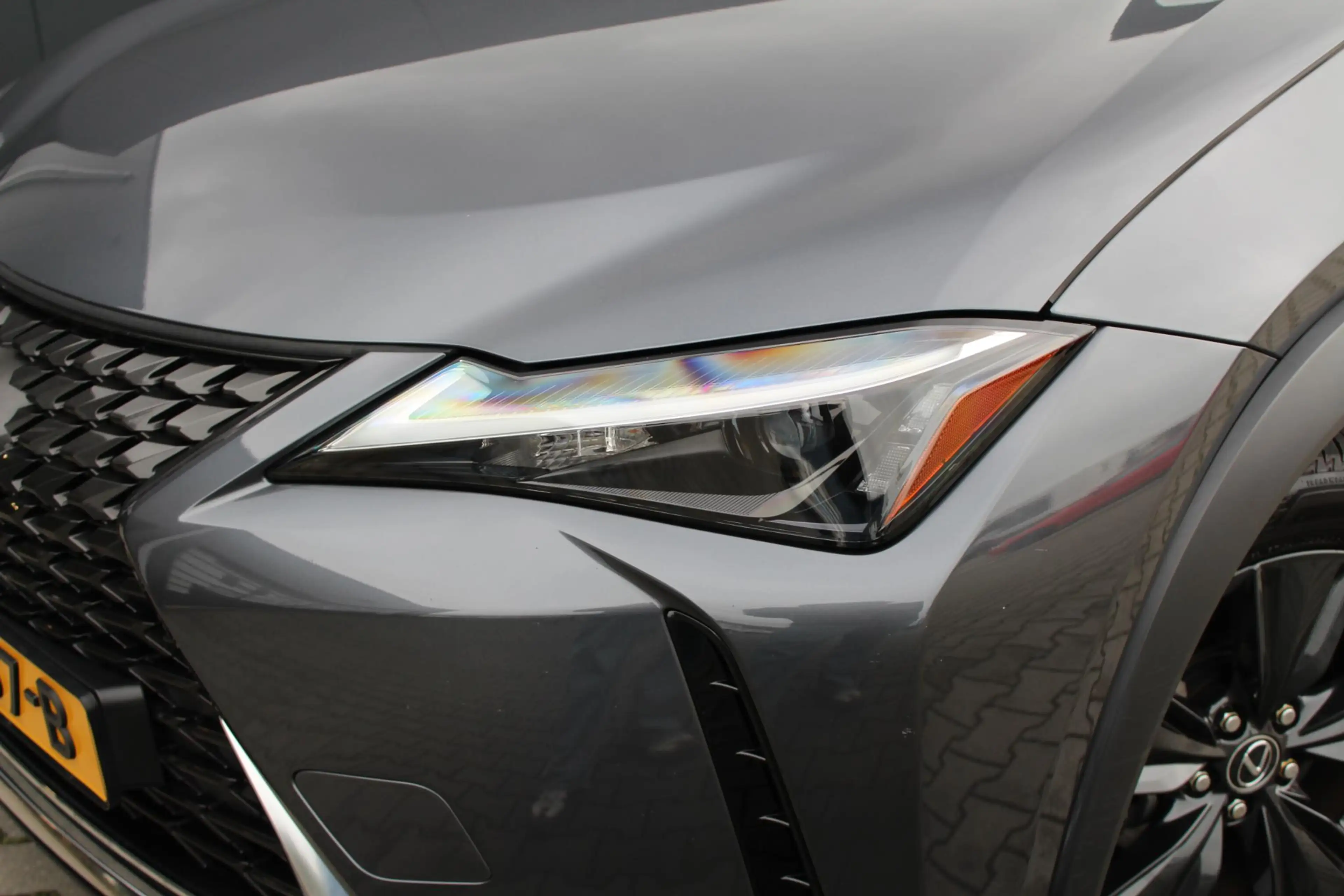 Lexus UX 250h | Incl. 12 maanden garantie | Achteruitrijcamera | — photo 6