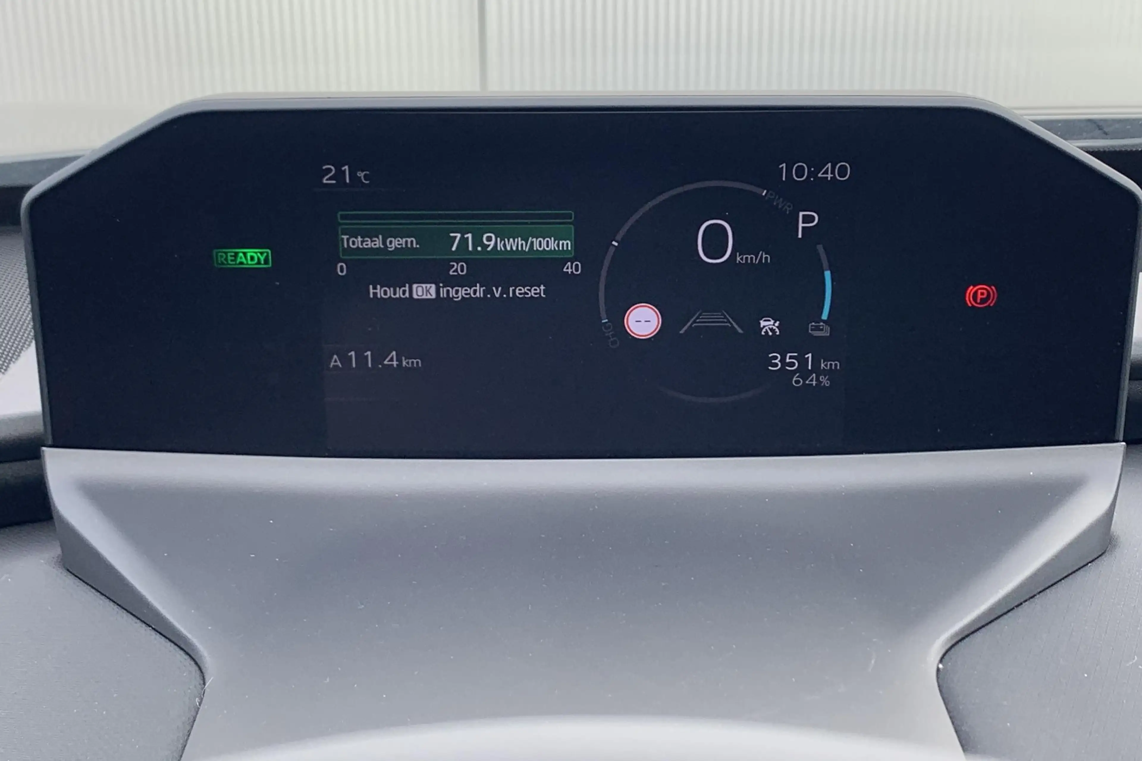 Toyota bZ4X Dynamic 73 kWh / Uit Voorraad leverbaar! / Nu met — photo 13
